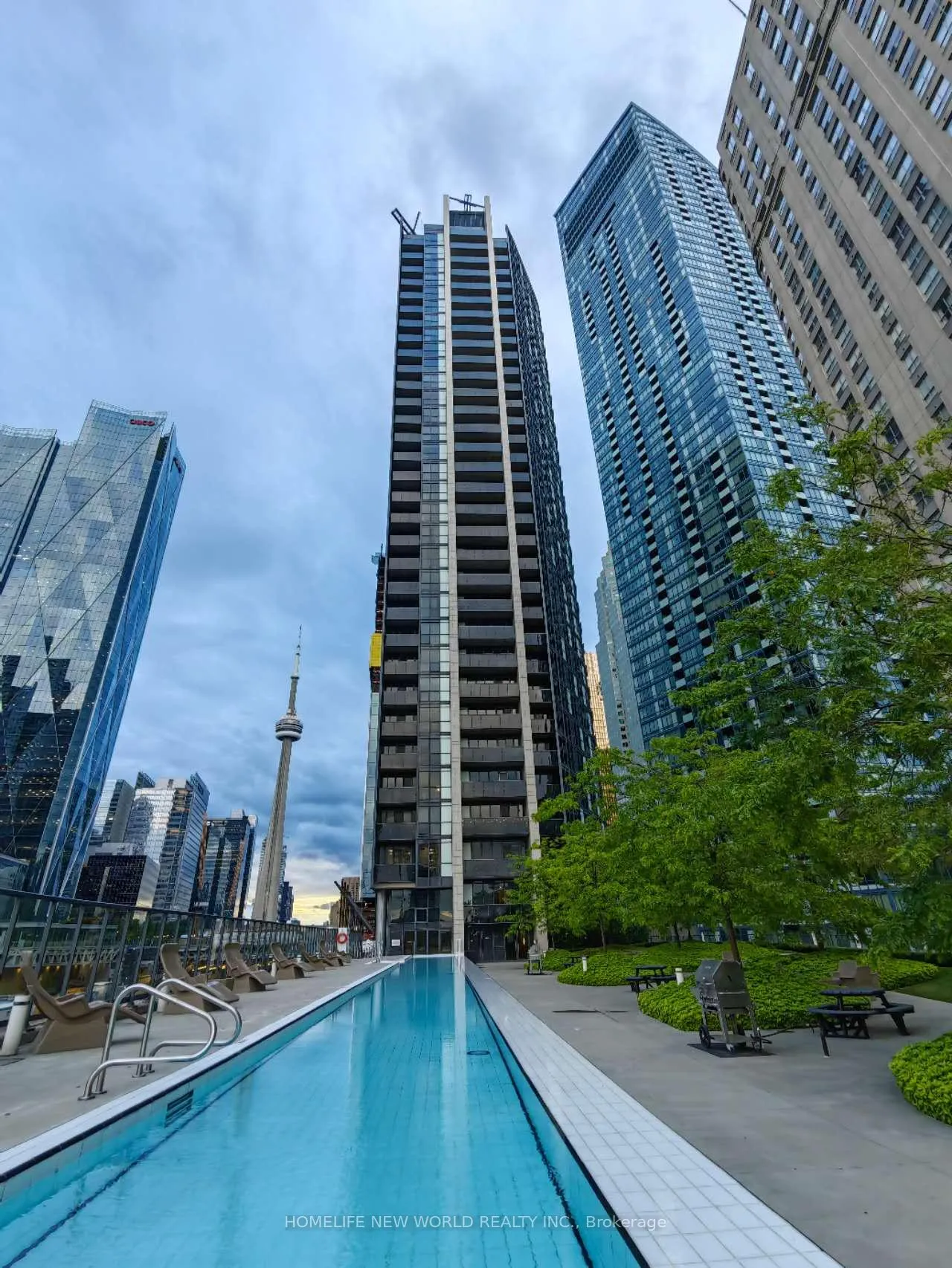 Photo 10 of Unit 1301, 1 The Esplanade, Toronto, Waterfront Communities — HOMEH