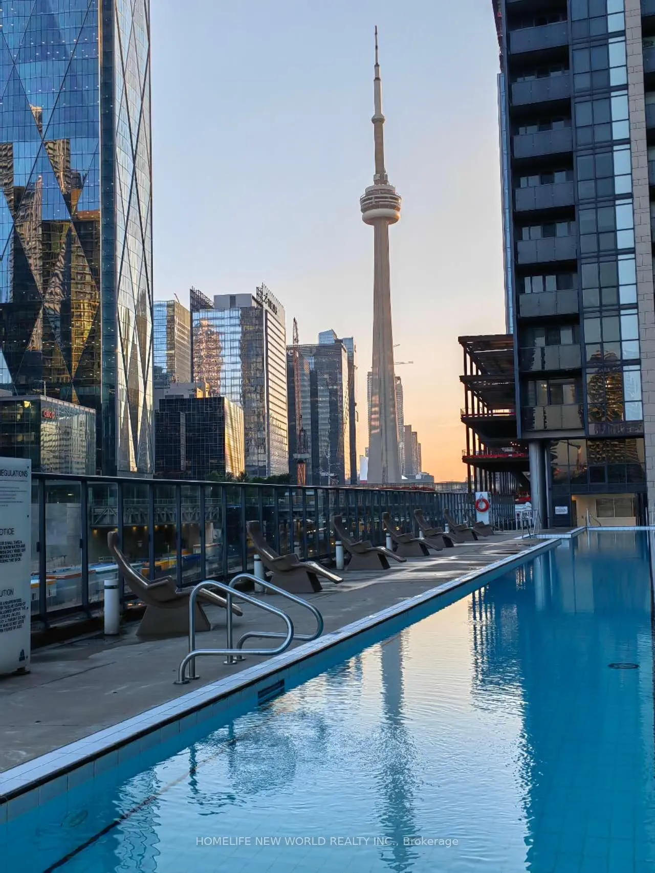 Photo 11 of Unit 1301, 1 The Esplanade, Toronto, Waterfront Communities — HOMEH