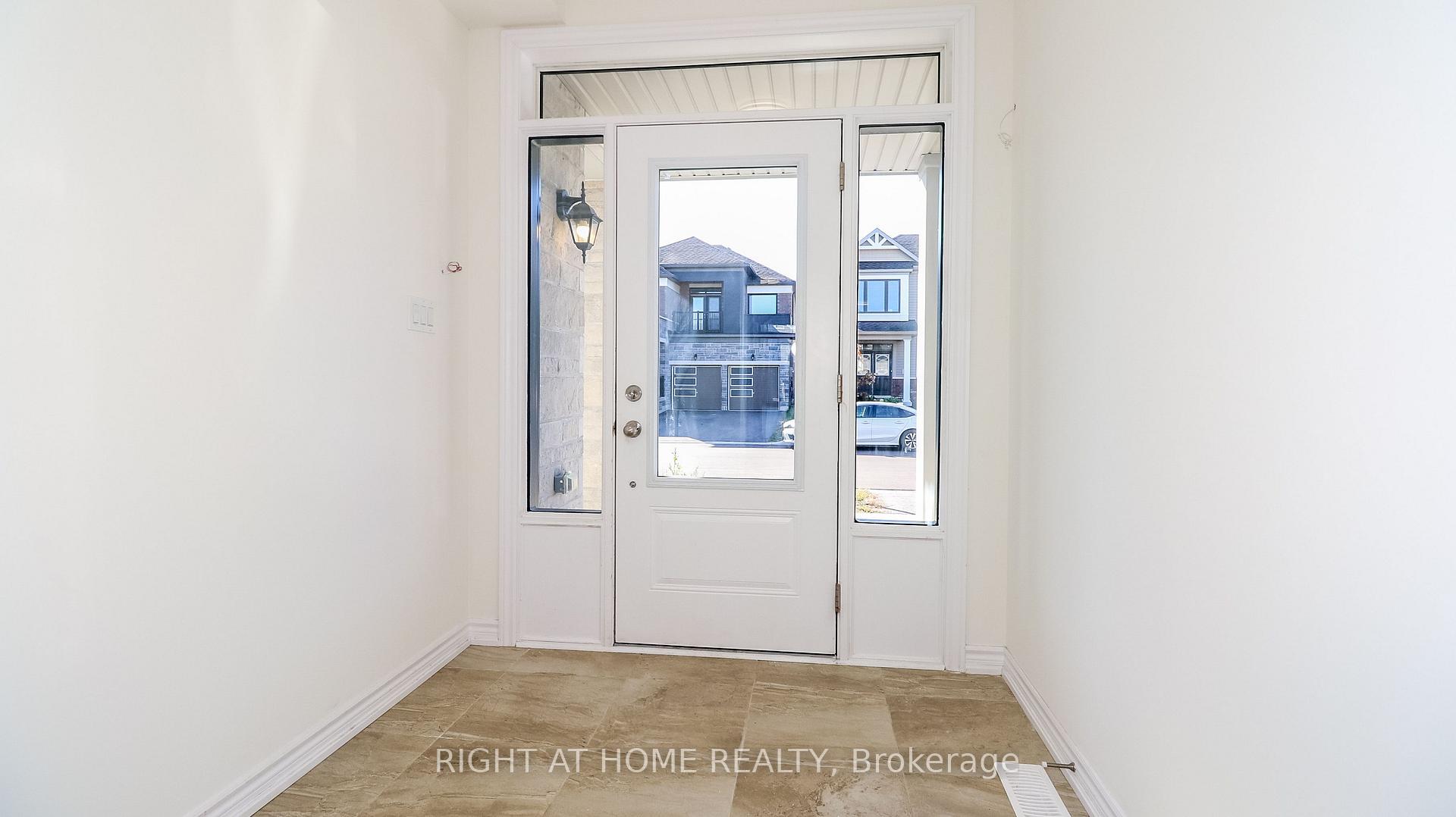Photo 5 of Unit 2, 12 Bannister Road, Barrie, Rural Barrie Southeast — HOMEH