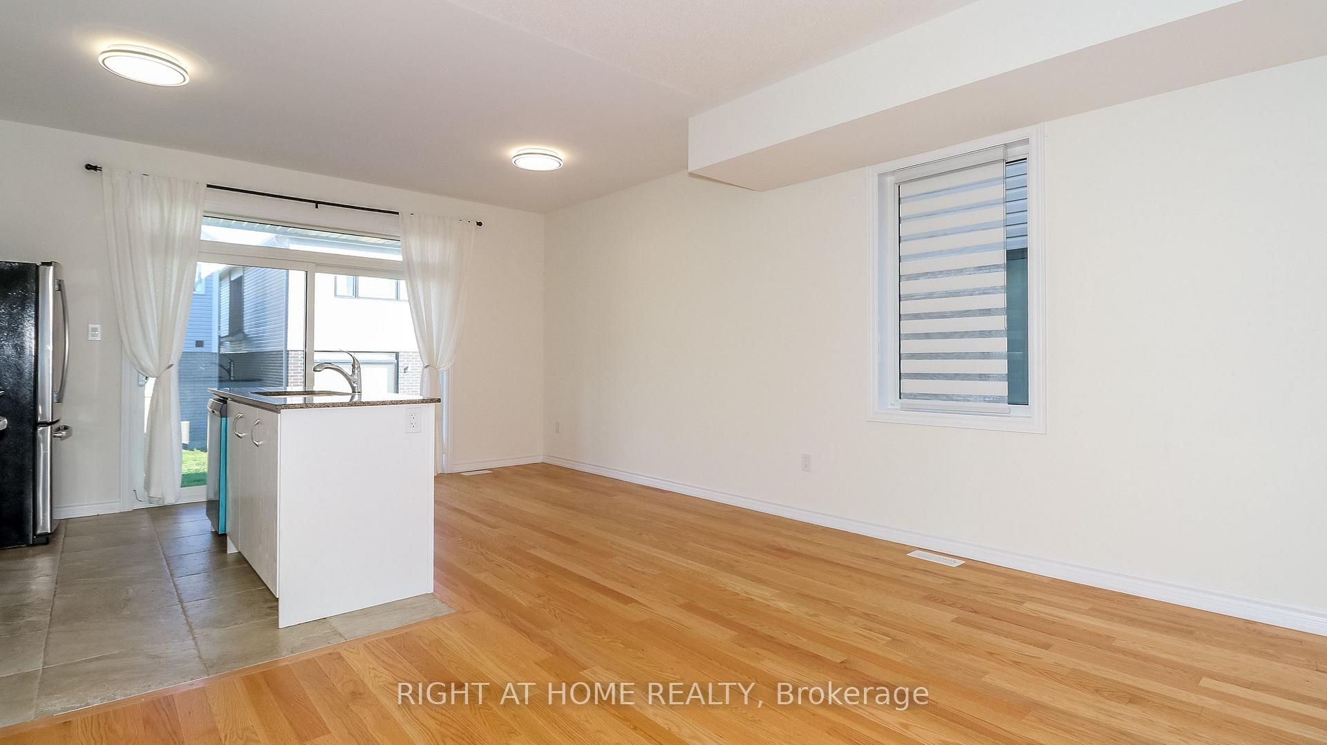Photo 9 of Unit 2, 12 Bannister Road, Barrie, Rural Barrie Southeast — HOMEH