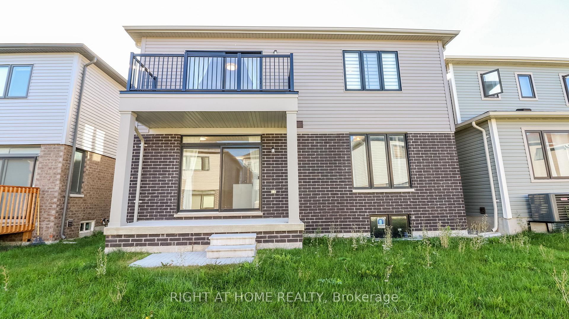 Photo 20 of Unit 2, 12 Bannister Road, Barrie, Rural Barrie Southeast — HOMEH