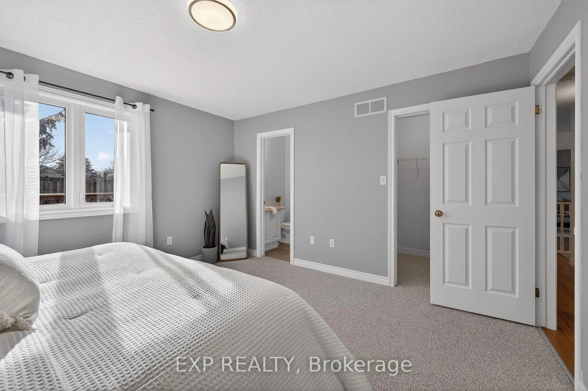 Photo 12 of 395 Riverview Drive, Strathroy-Caradoc, NE — HOMEH