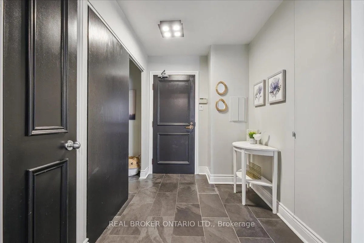 Photo 3 of Unit 409, 25 Maitland Street, Toronto, Church-Yonge Corridor — HOMEH