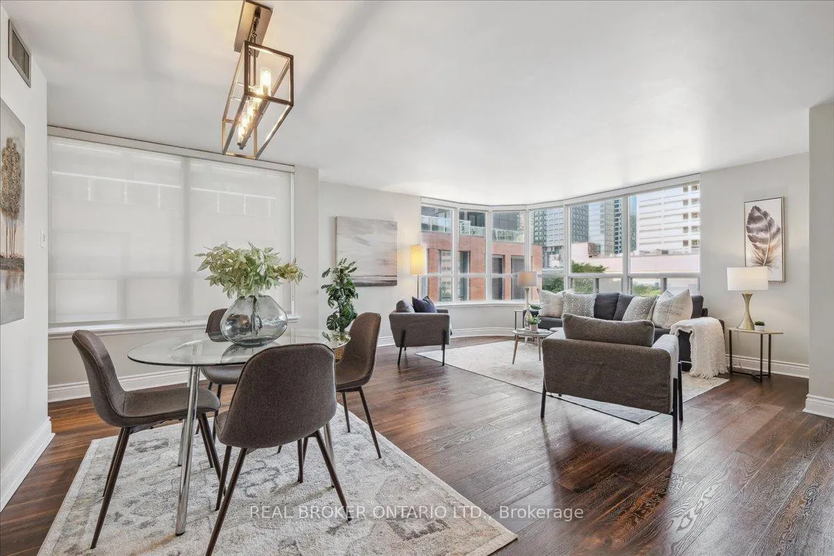 Photo 5 of Unit 409, 25 Maitland Street, Toronto, Church-Yonge Corridor — HOMEH