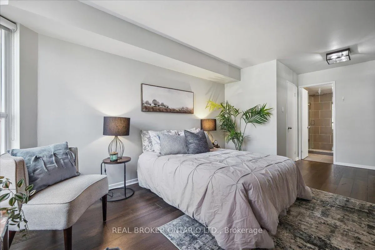 Photo 20 of Unit 409, 25 Maitland Street, Toronto, Church-Yonge Corridor — HOMEH