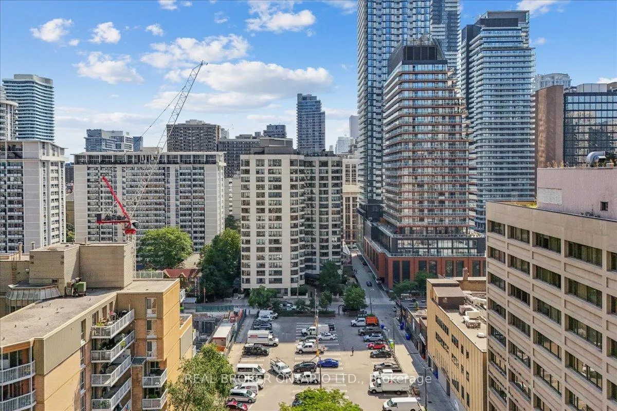 Photo 29 of Unit 409, 25 Maitland Street, Toronto, Church-Yonge Corridor — HOMEH