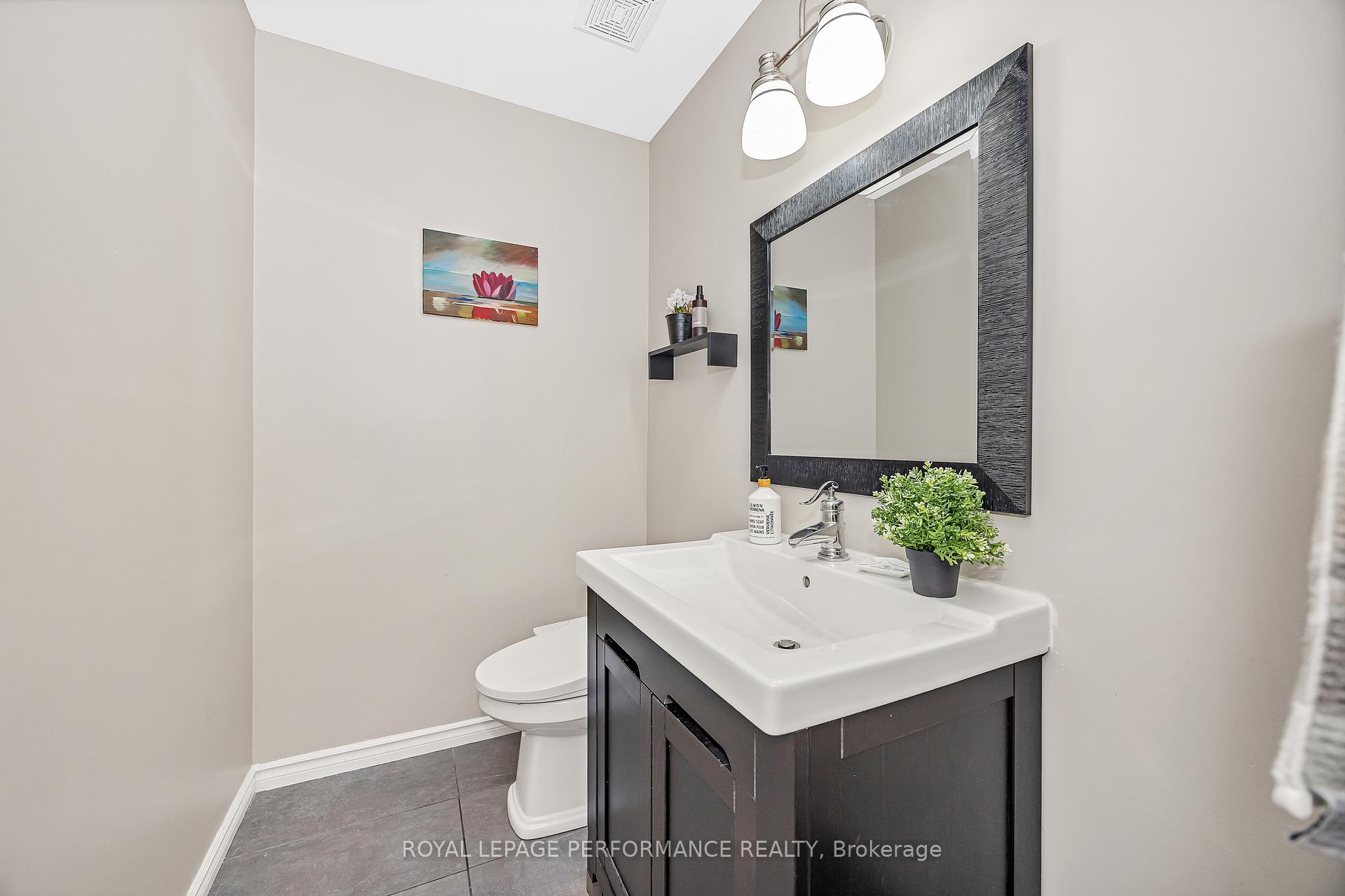 Photo 14 of 8 Hyannis Avenue, Ottawa, Barrhaven - Cedargrove/Fraserdale — HOMEH