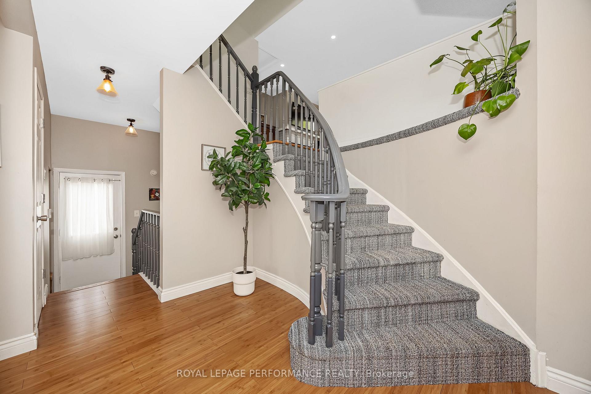 Photo 15 of 8 Hyannis Avenue, Ottawa, Barrhaven - Cedargrove/Fraserdale — HOMEH
