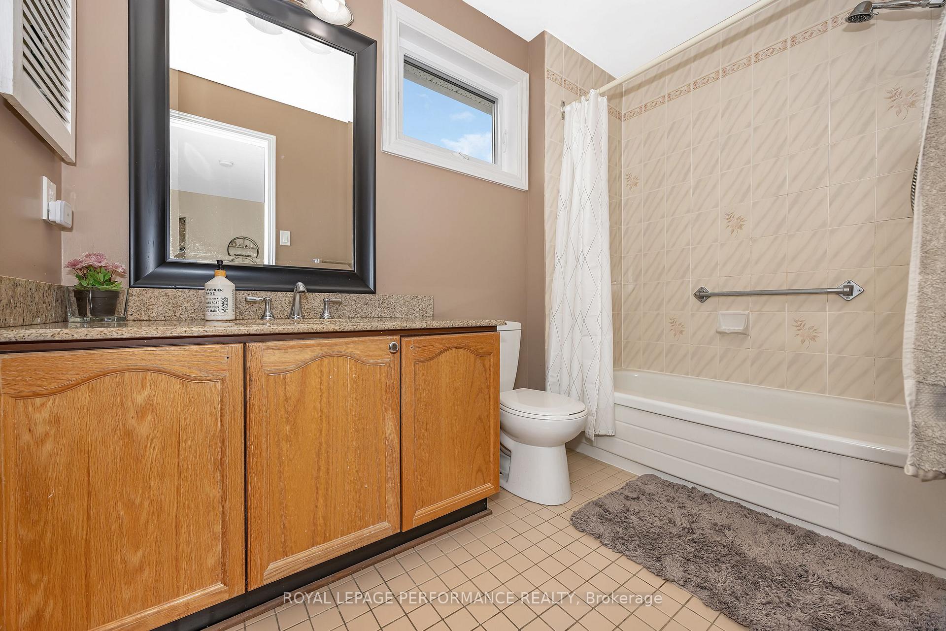 Photo 23 of 8 Hyannis Avenue, Ottawa, Barrhaven - Cedargrove/Fraserdale — HOMEH