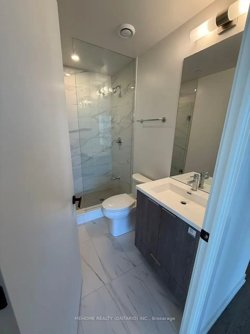 Photo 7 of Unit 1909, 8 Interchange Way, Vaughan, Vaughan Corporate Centre — HOMEH