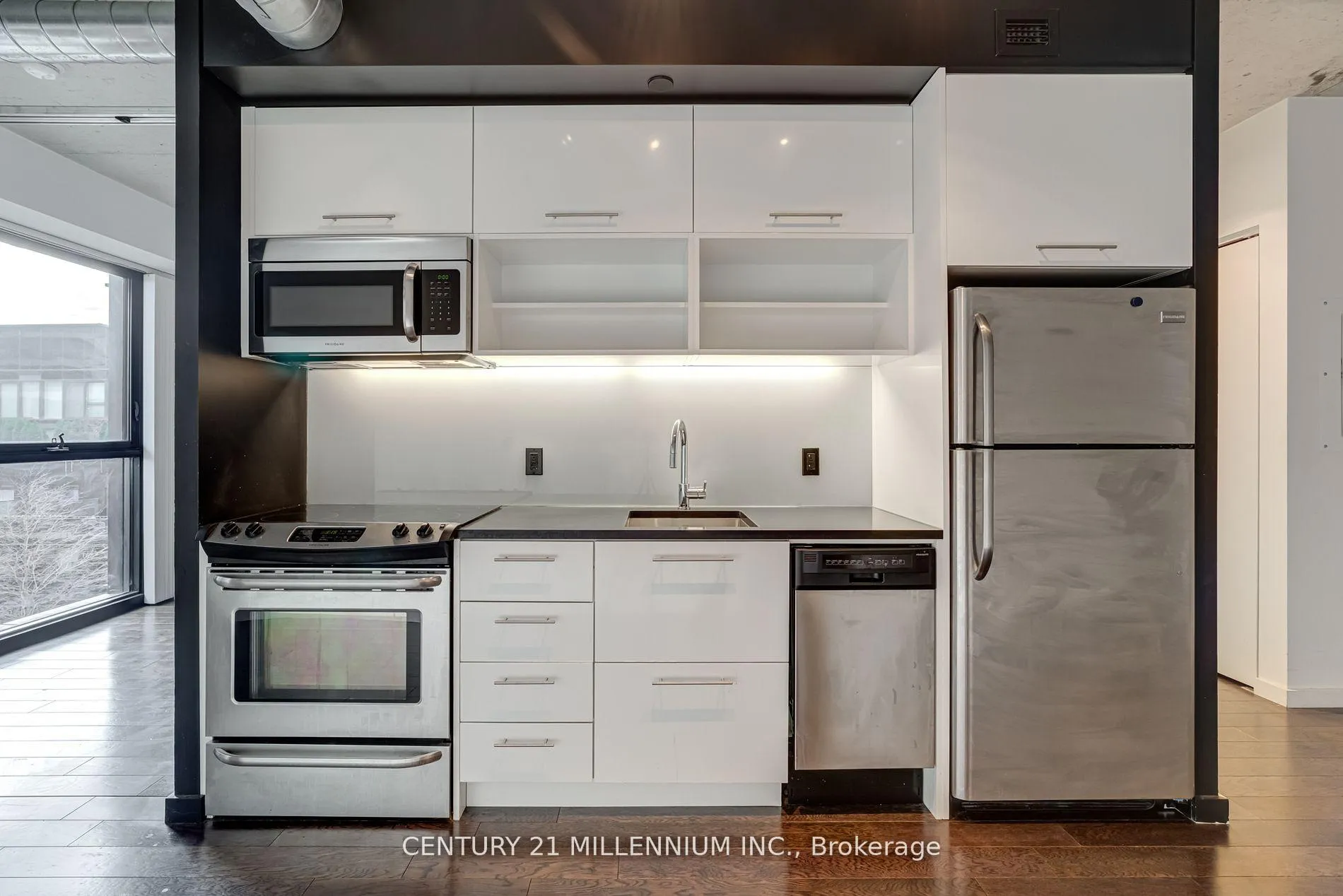 Photo 7 of Unit 607, 51 Trolley Crescent, Toronto, Moss Park — HOMEH