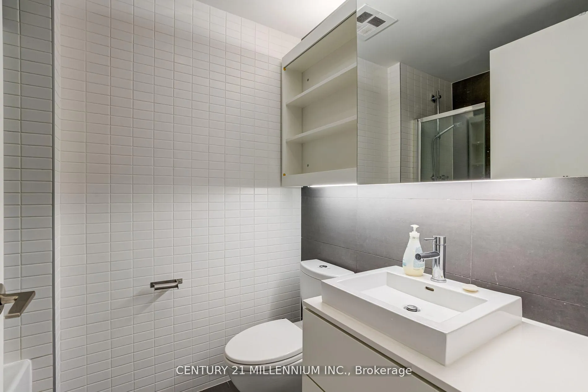Photo 12 of Unit 607, 51 Trolley Crescent, Toronto, Moss Park — HOMEH