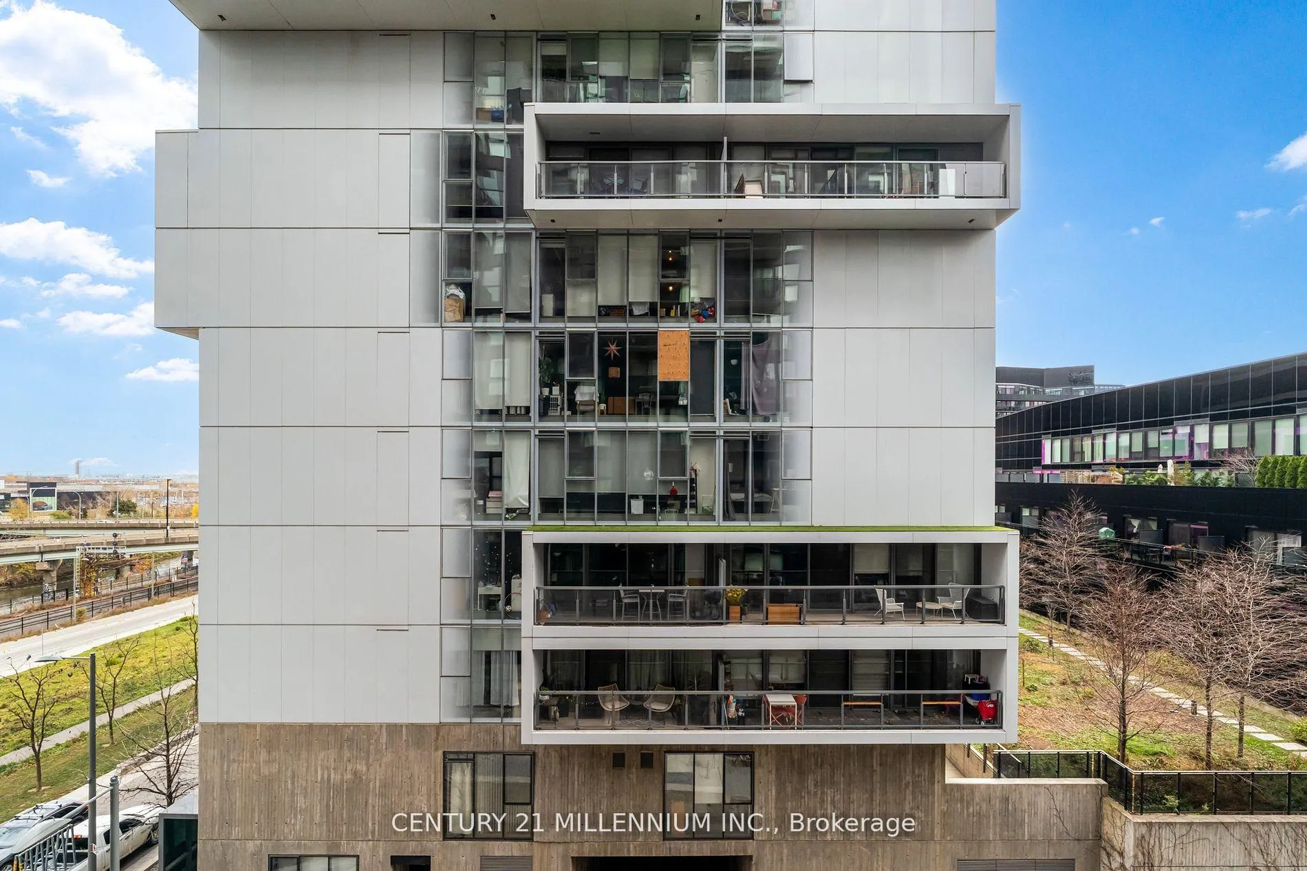 Photo 19 of Unit 607, 51 Trolley Crescent, Toronto, Moss Park — HOMEH