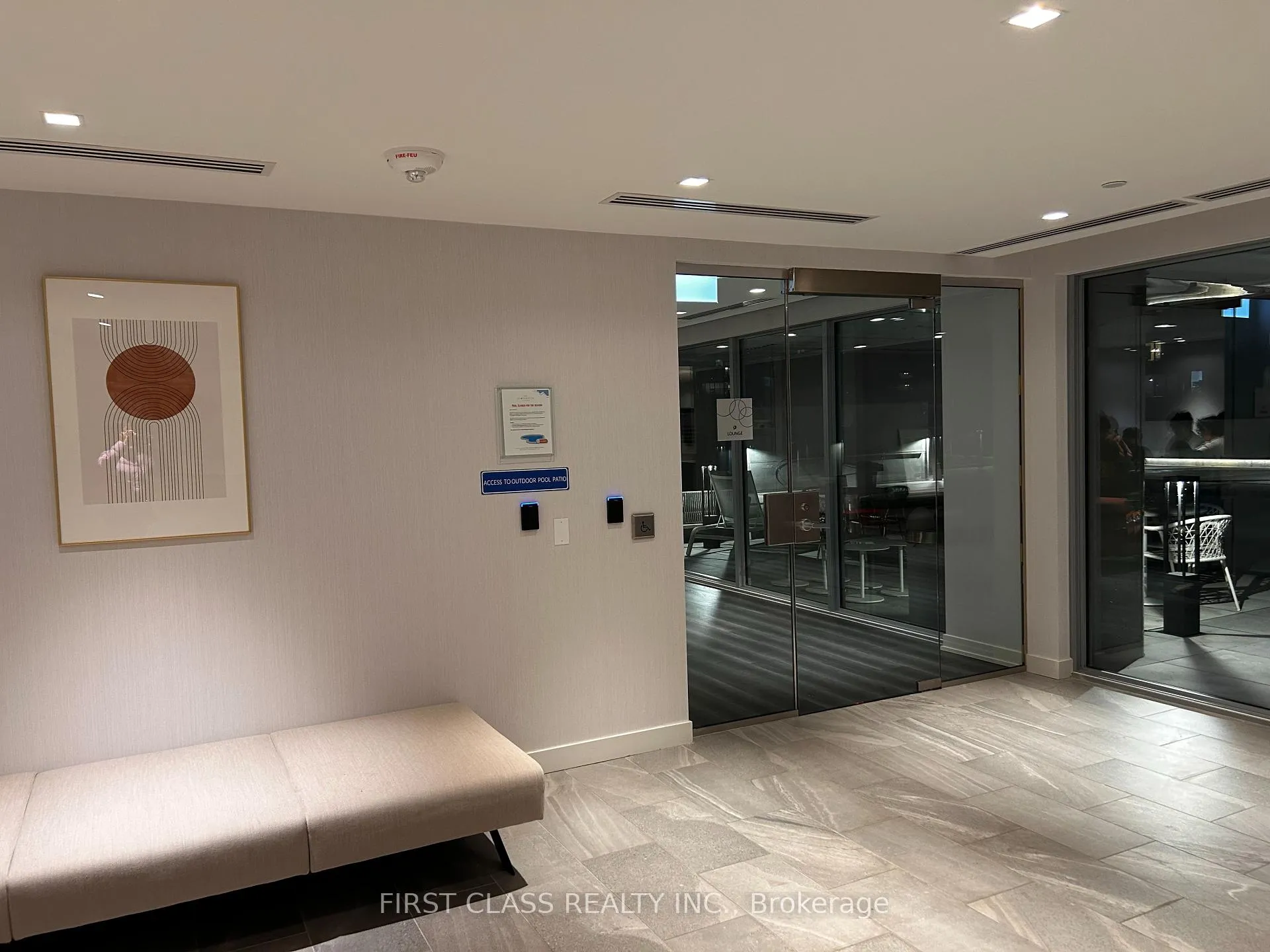 Photo 7 of Unit 2705, 3 Gloucester Street, Toronto, Church-Yonge Corridor — HOMEH