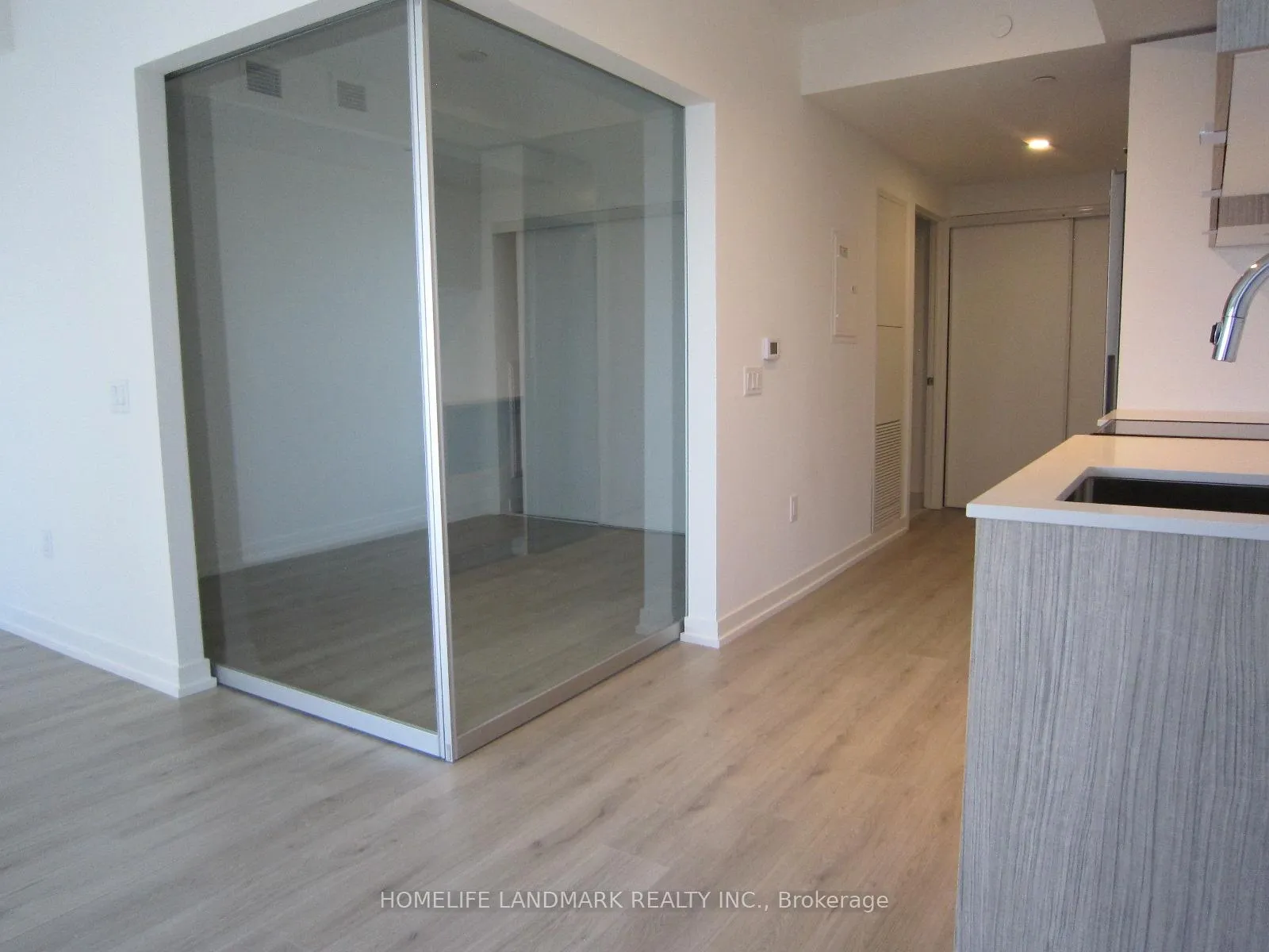 Photo 6 of Unit 3411, 395 Bloor Street E, Toronto, North St. James Town — HOMEH