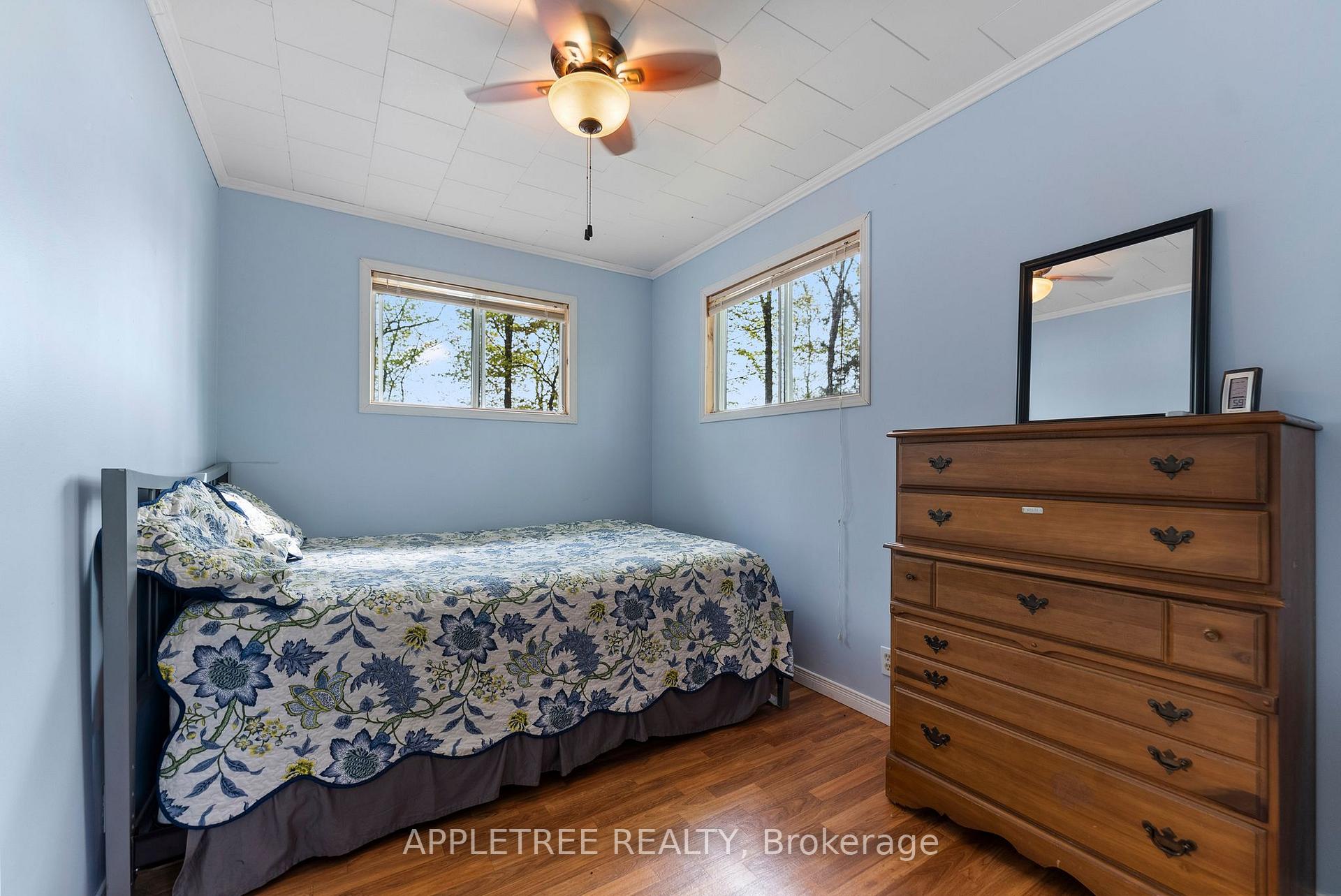 Photo 9 of 1014 Crowsfoot Lane, Frontenac, Frontenac North — HOMEH