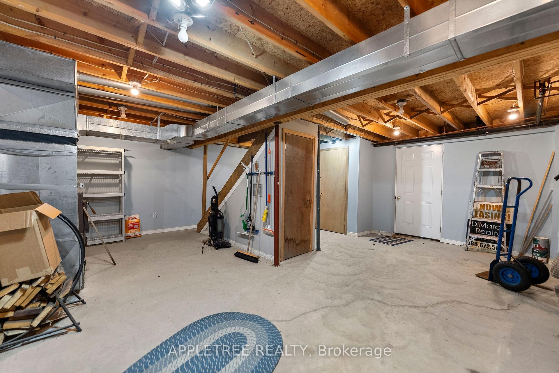 Photo 23 of 1014 Crowsfoot Lane, Frontenac, Frontenac North — HOMEH