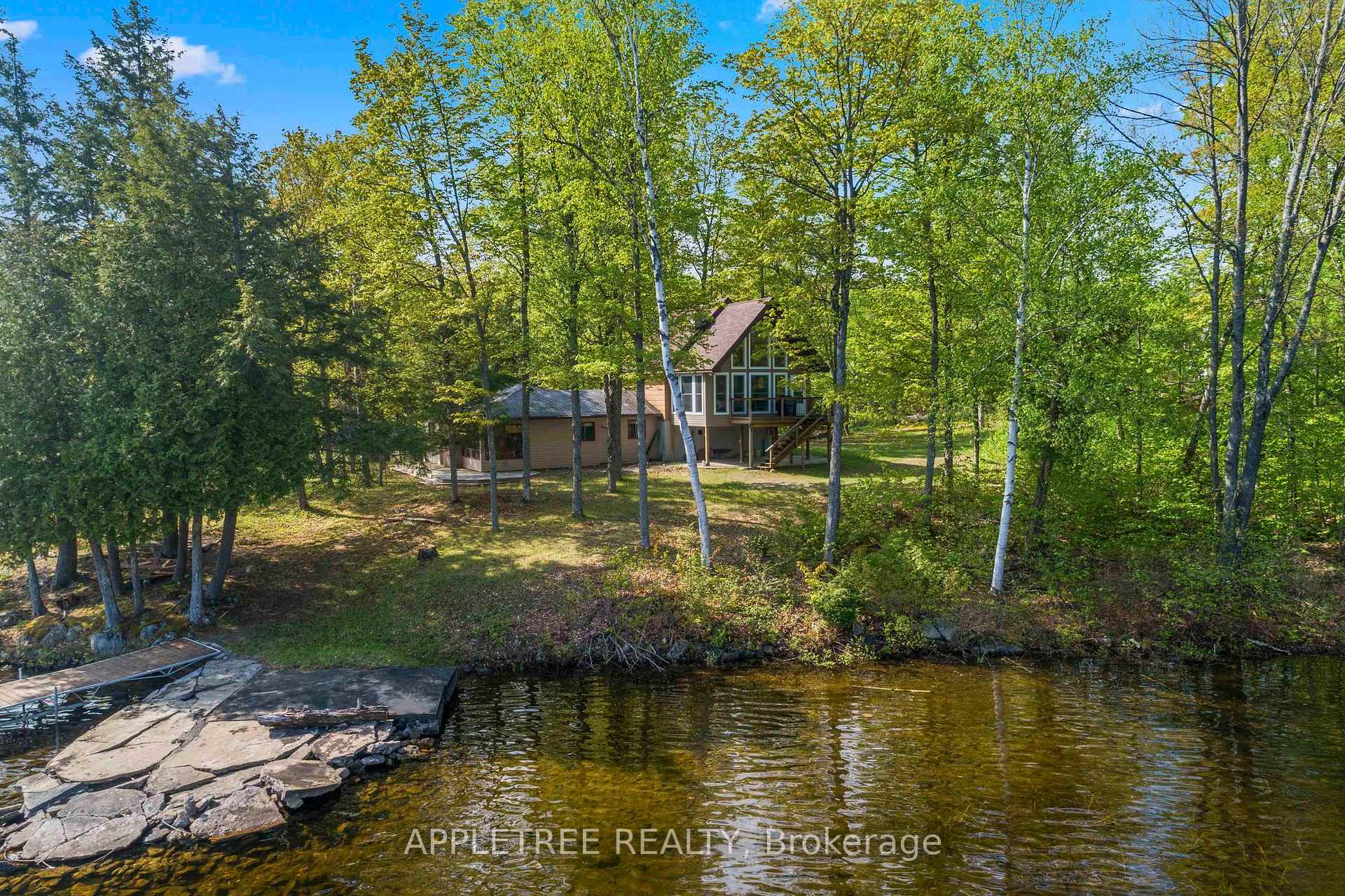Photo 26 of 1014 Crowsfoot Lane, Frontenac, Frontenac North — HOMEH