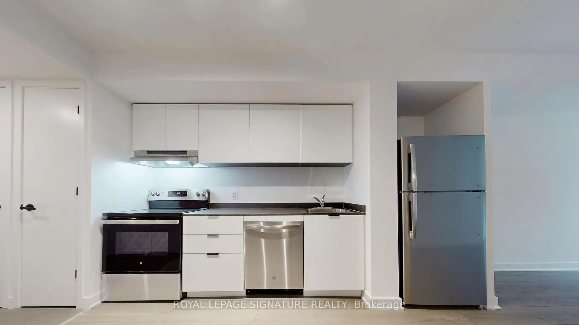 Photo 2 of Unit 613, 61 Charles Street E, Toronto, Church-Yonge Corridor — HOMEH