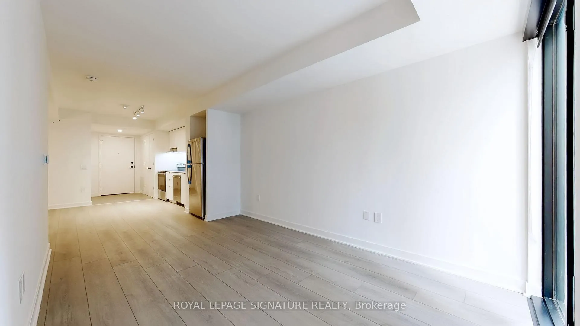 Photo 10 of Unit 613, 61 Charles Street E, Toronto, Church-Yonge Corridor — HOMEH