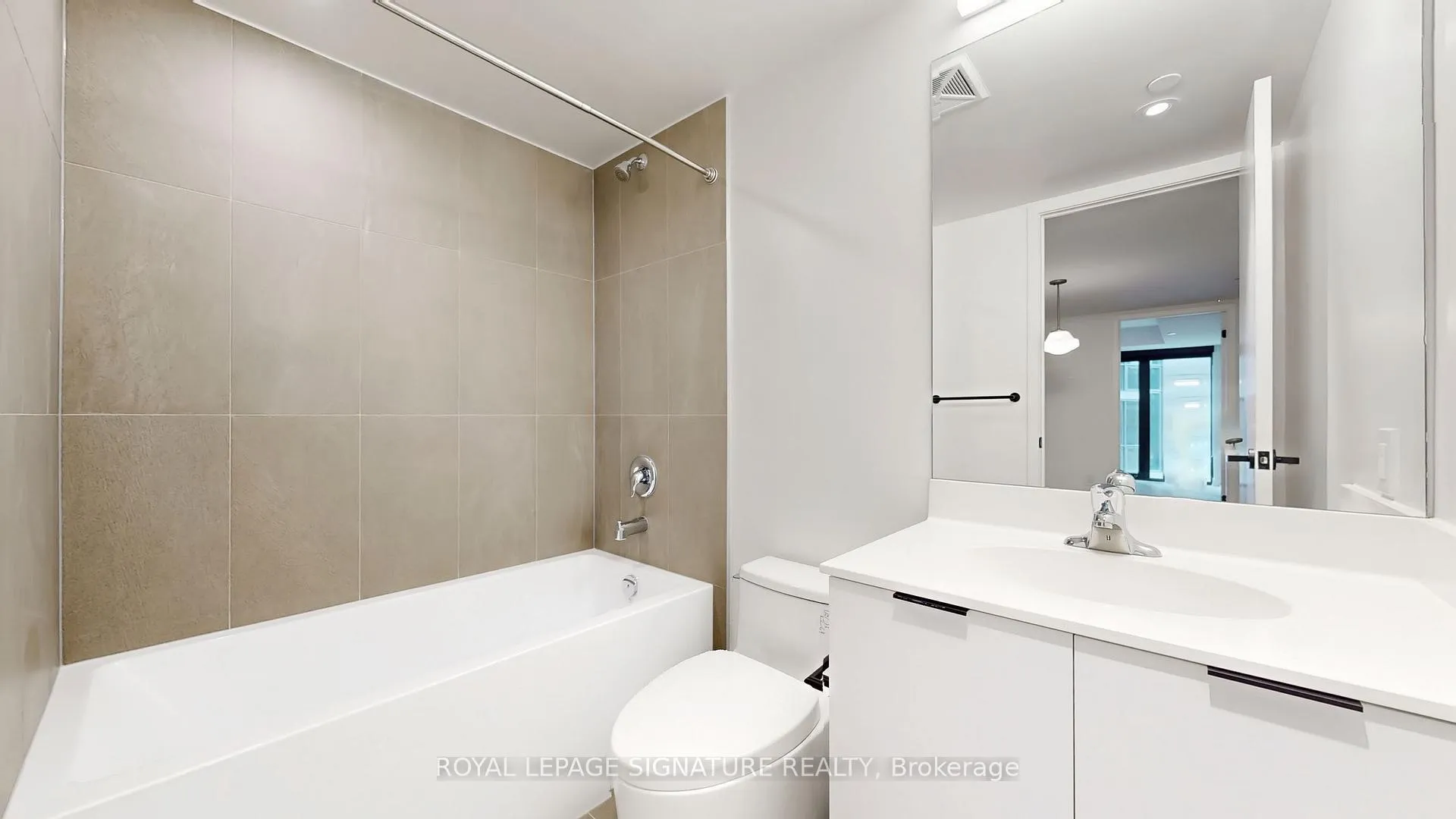 Photo 24 of Unit 613, 61 Charles Street E, Toronto, Church-Yonge Corridor — HOMEH