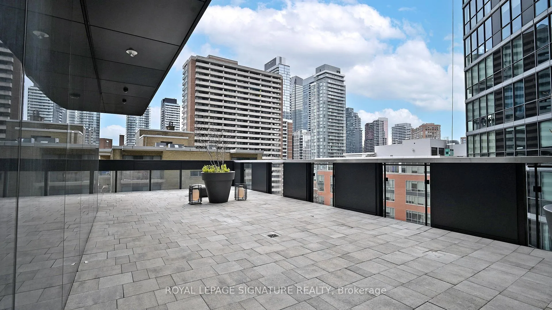 Photo 36 of Unit 613, 61 Charles Street E, Toronto, Church-Yonge Corridor — HOMEH