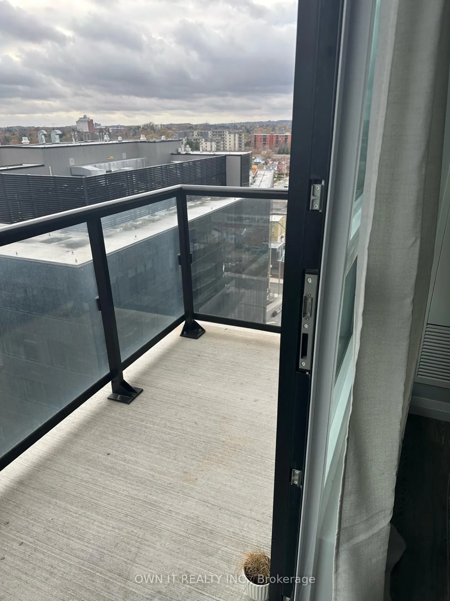 Photo 5 of 104 Garment Street, Kitchener, City Commercial Core — HOMEH