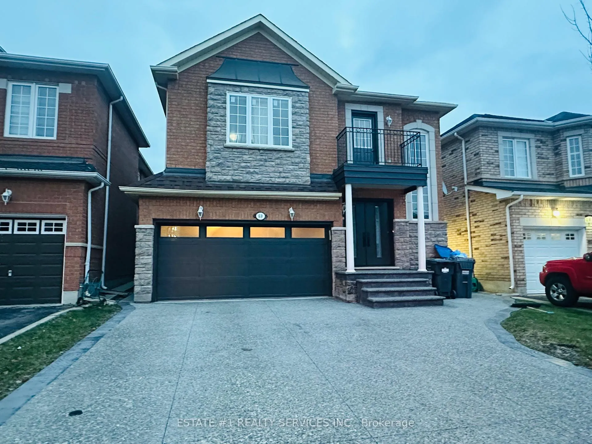 Front of 69 Sir JACOBS Crescent E