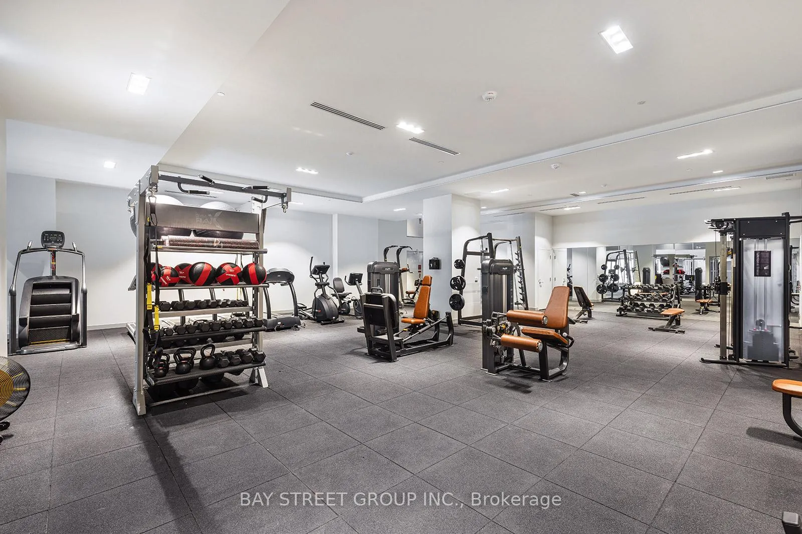 Photo 5 of Unit 3110, 3 Gloucester Street, Toronto, Church-Yonge Corridor — HOMEH