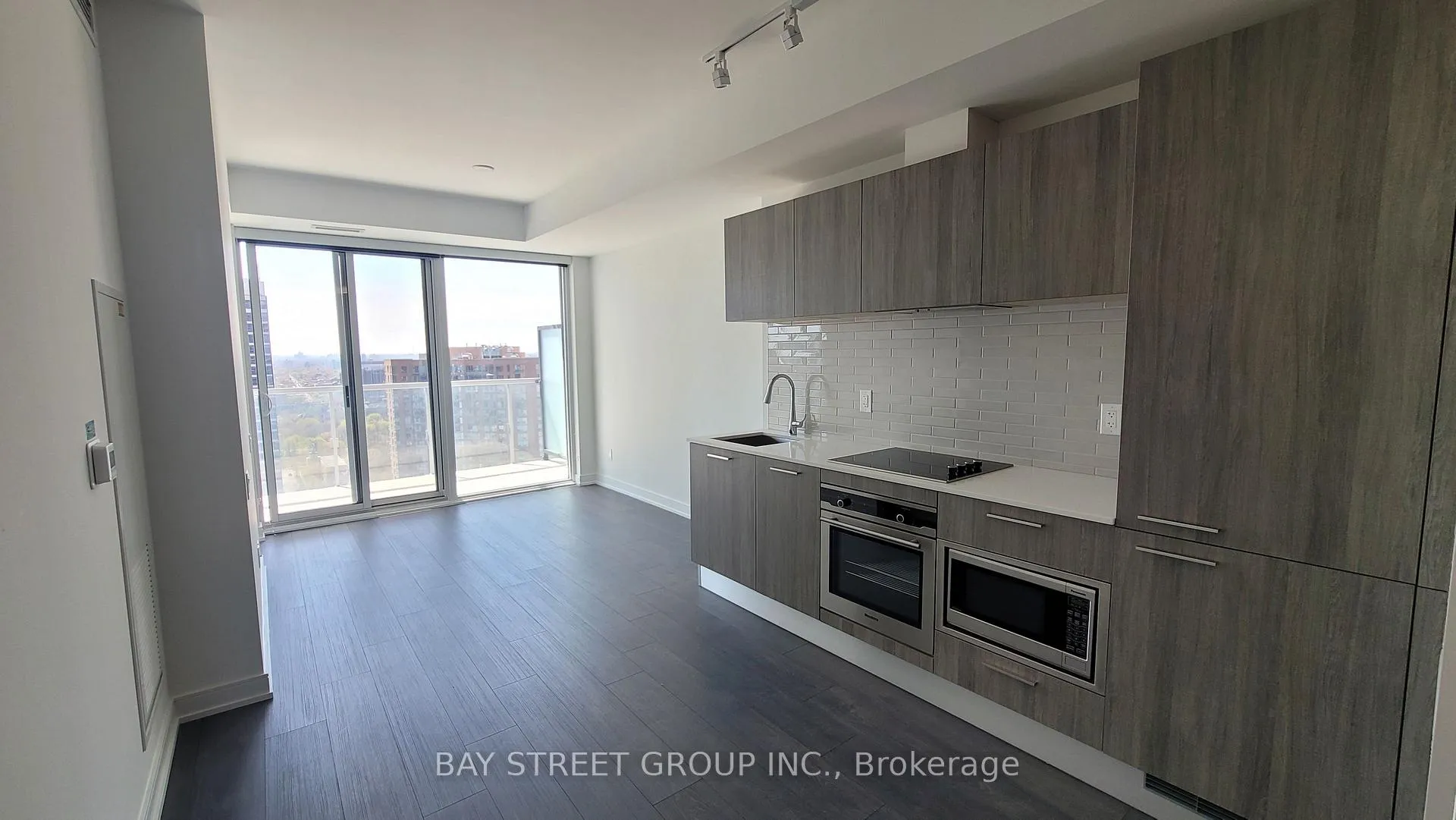 Photo 6 of Unit 3110, 3 Gloucester Street, Toronto, Church-Yonge Corridor — HOMEH