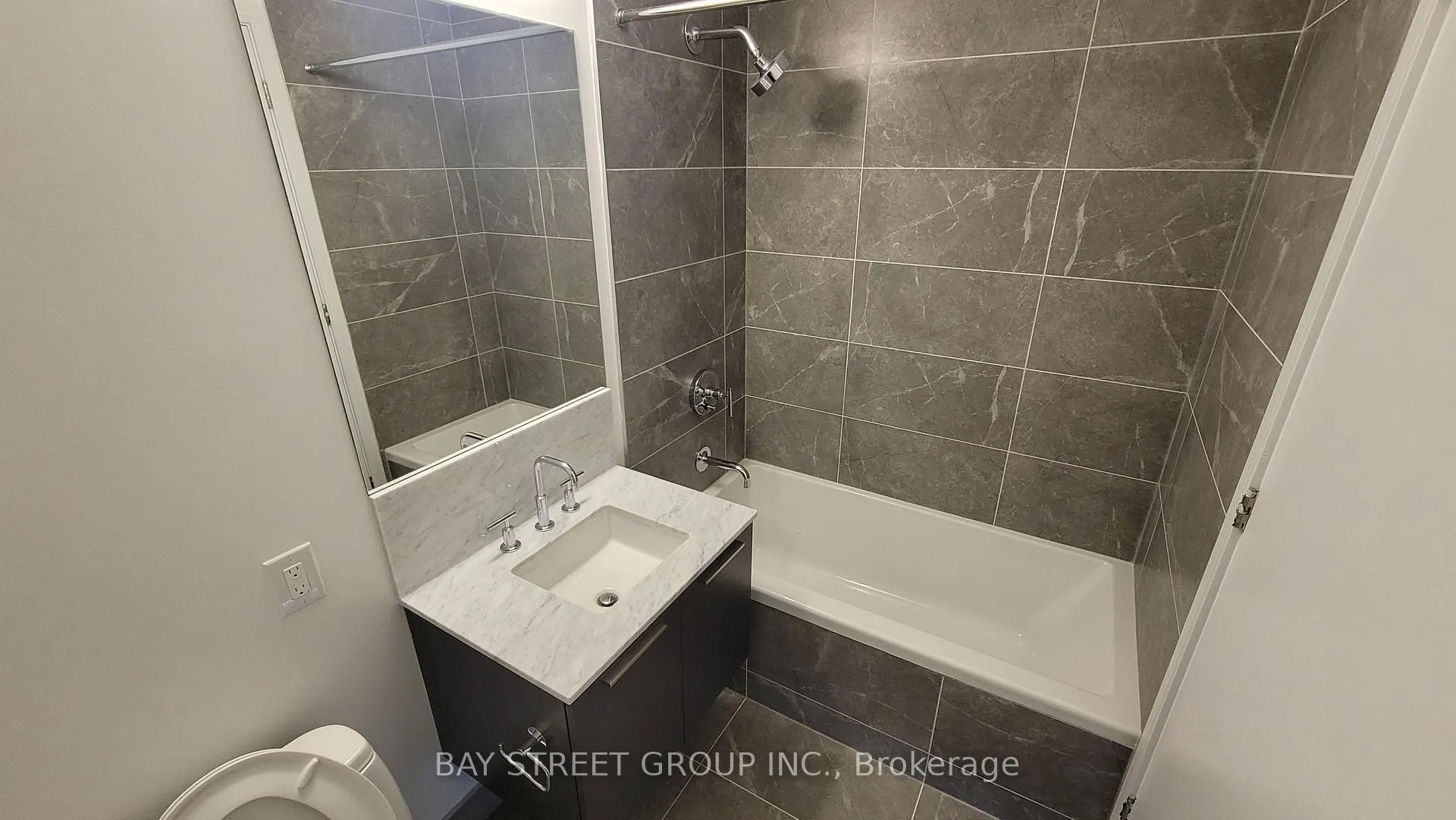 Photo 11 of Unit 3110, 3 Gloucester Street, Toronto, Church-Yonge Corridor — HOMEH
