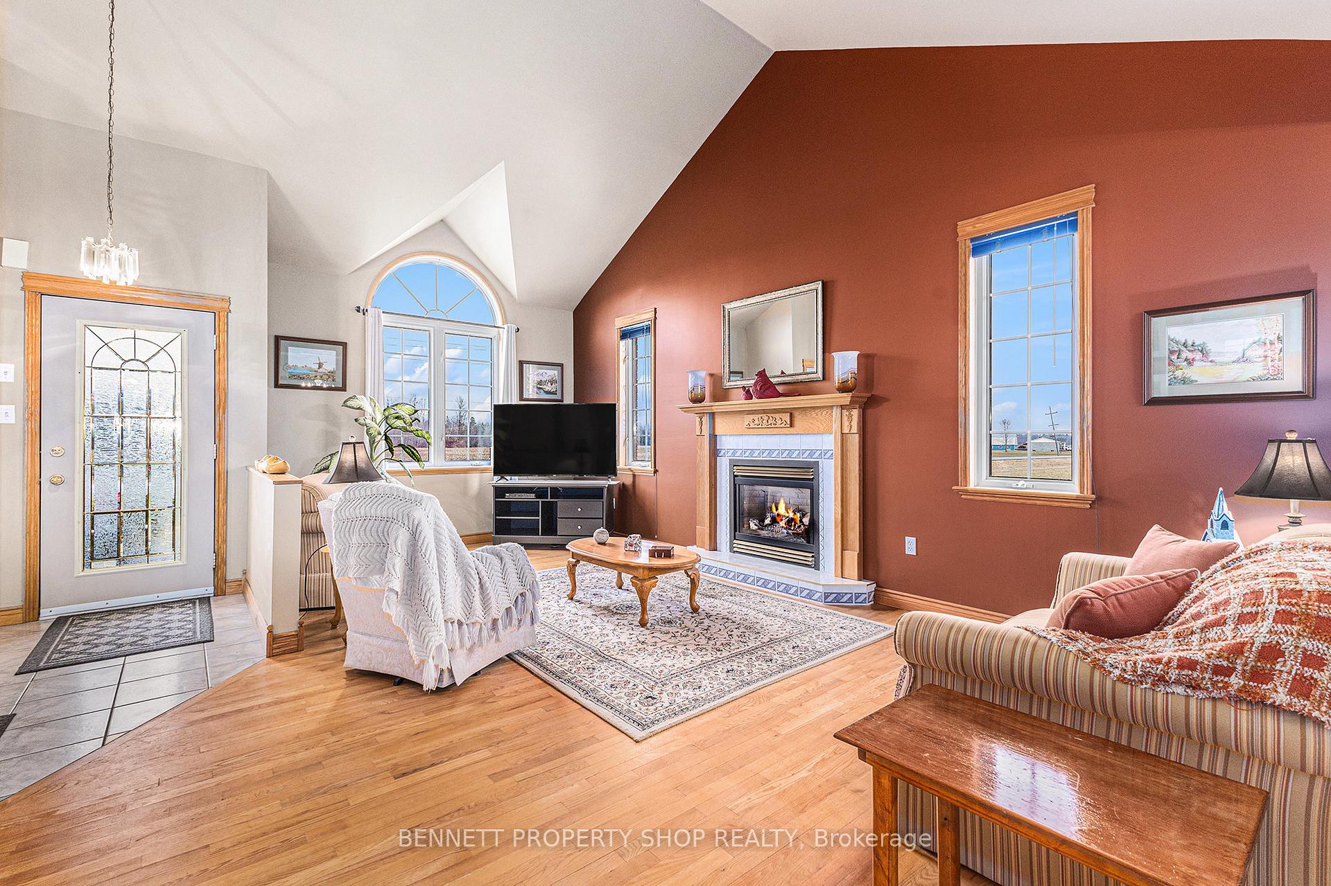 Photo 3 of 3560 Weir Road, Edwardsburgh/Cardinal, Edwardsburgh/Cardinal Twp — HOMEH