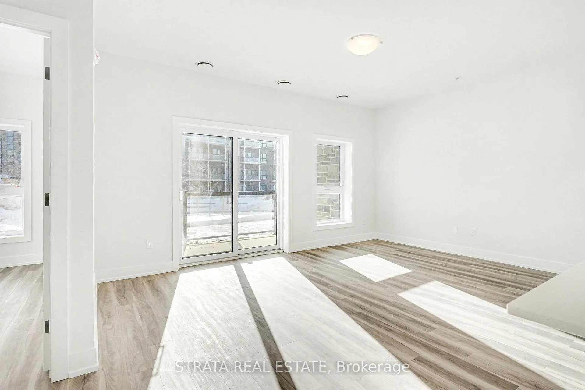 Photo 4 of Unit 109, 1100 Lackner Place, Kitchener — HOMEH