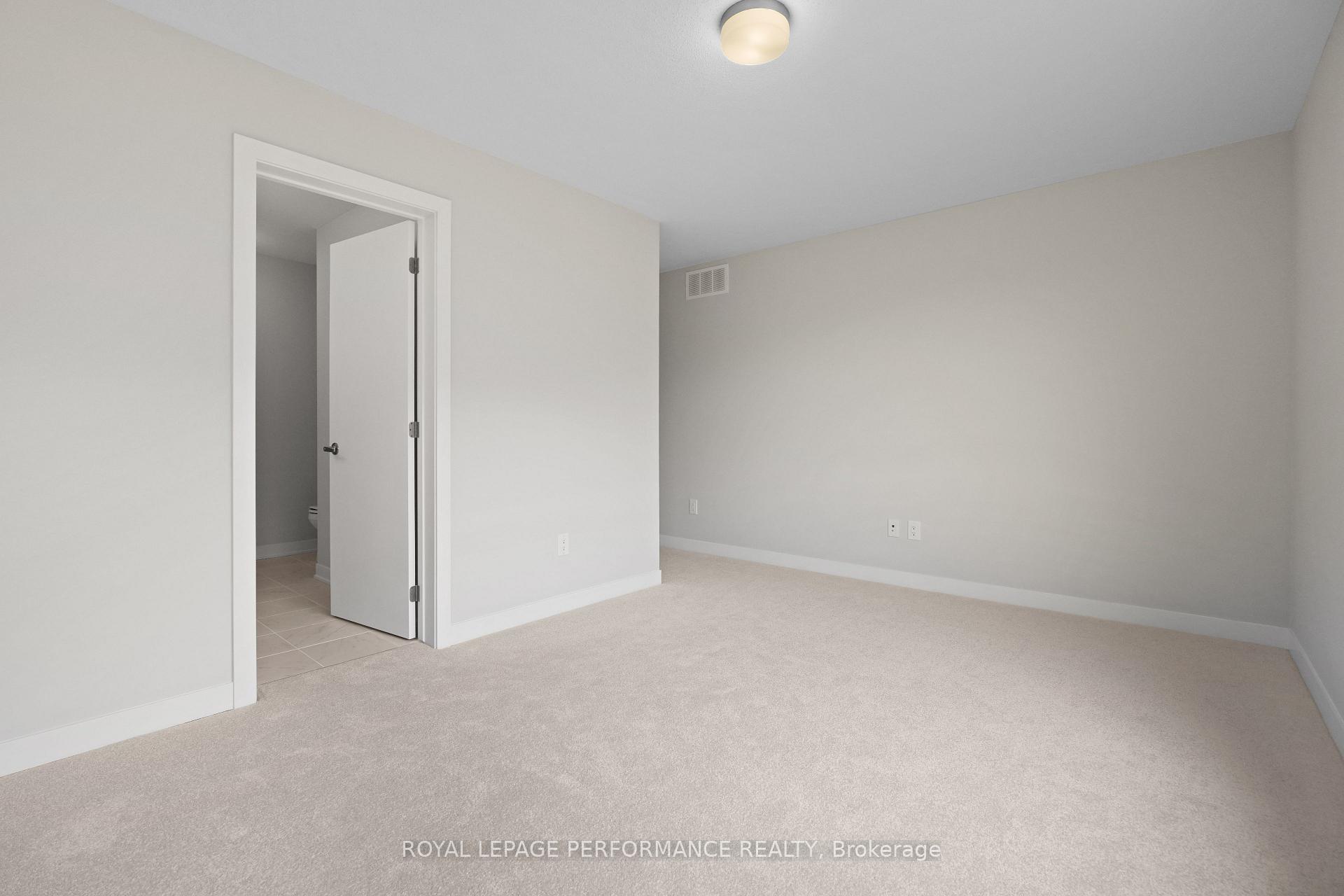 Photo 21 of 700 Expansion Road, Ottawa, Barrhaven - Half Moon Bay — HOMEH