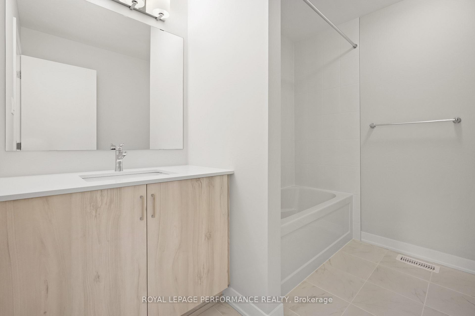 Photo 22 of 700 Expansion Road, Ottawa, Barrhaven - Half Moon Bay — HOMEH