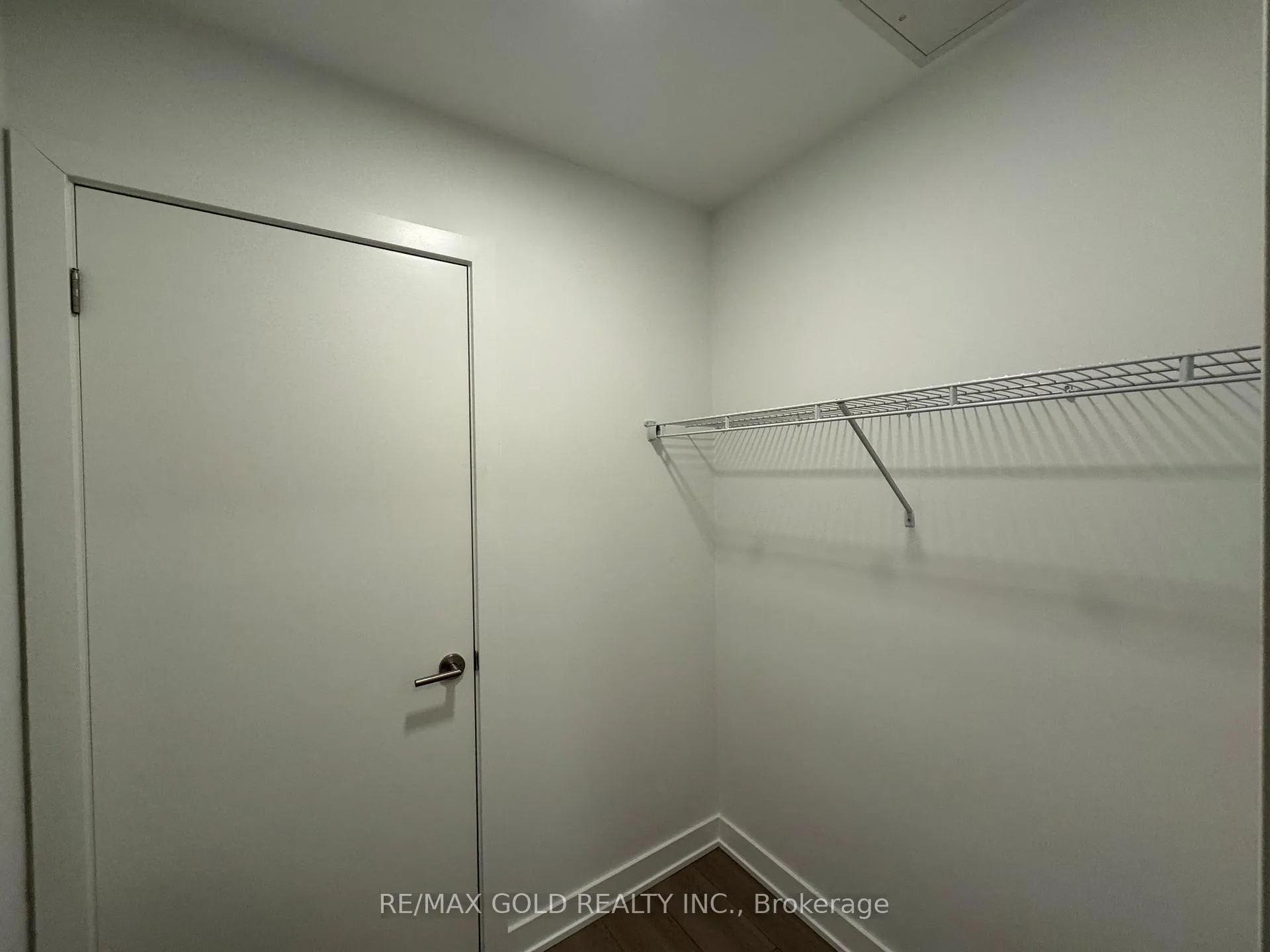 Photo 18 of Unit 907, 25 Wellington Street S, Kitchener — HOMEH