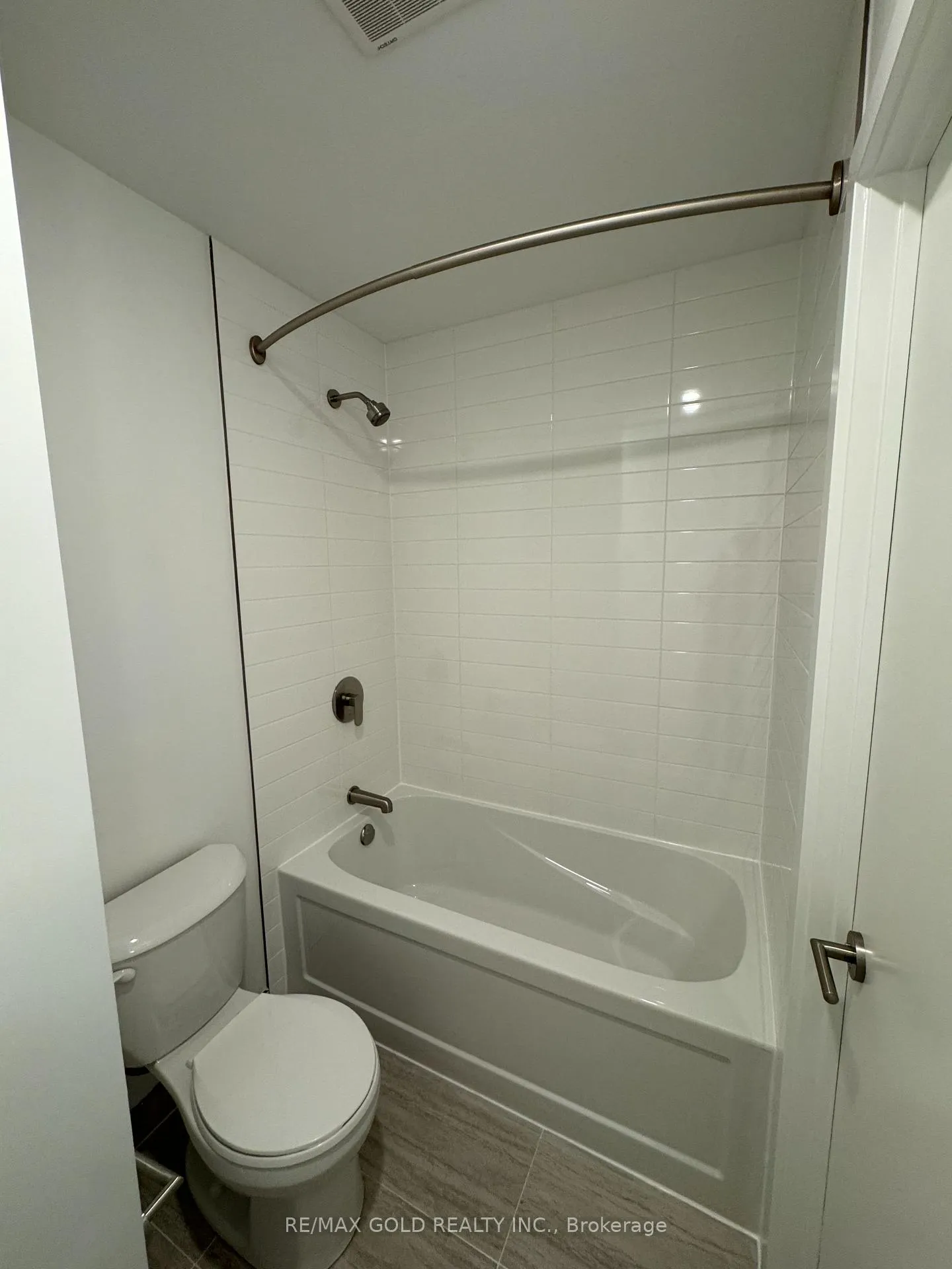 Photo 22 of Unit 907, 25 Wellington Street S, Kitchener — HOMEH