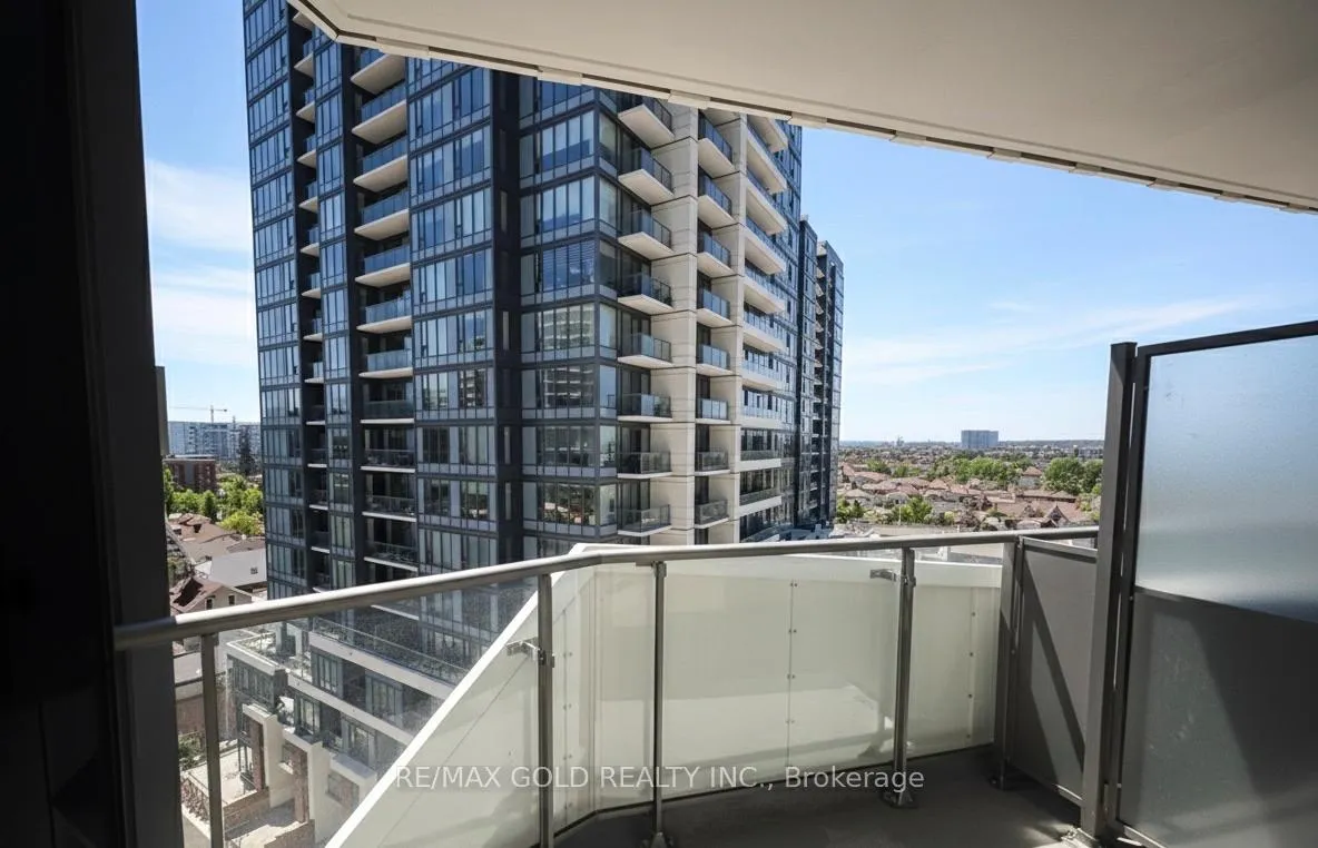 Photo 23 of Unit 907, 25 Wellington Street S, Kitchener — HOMEH