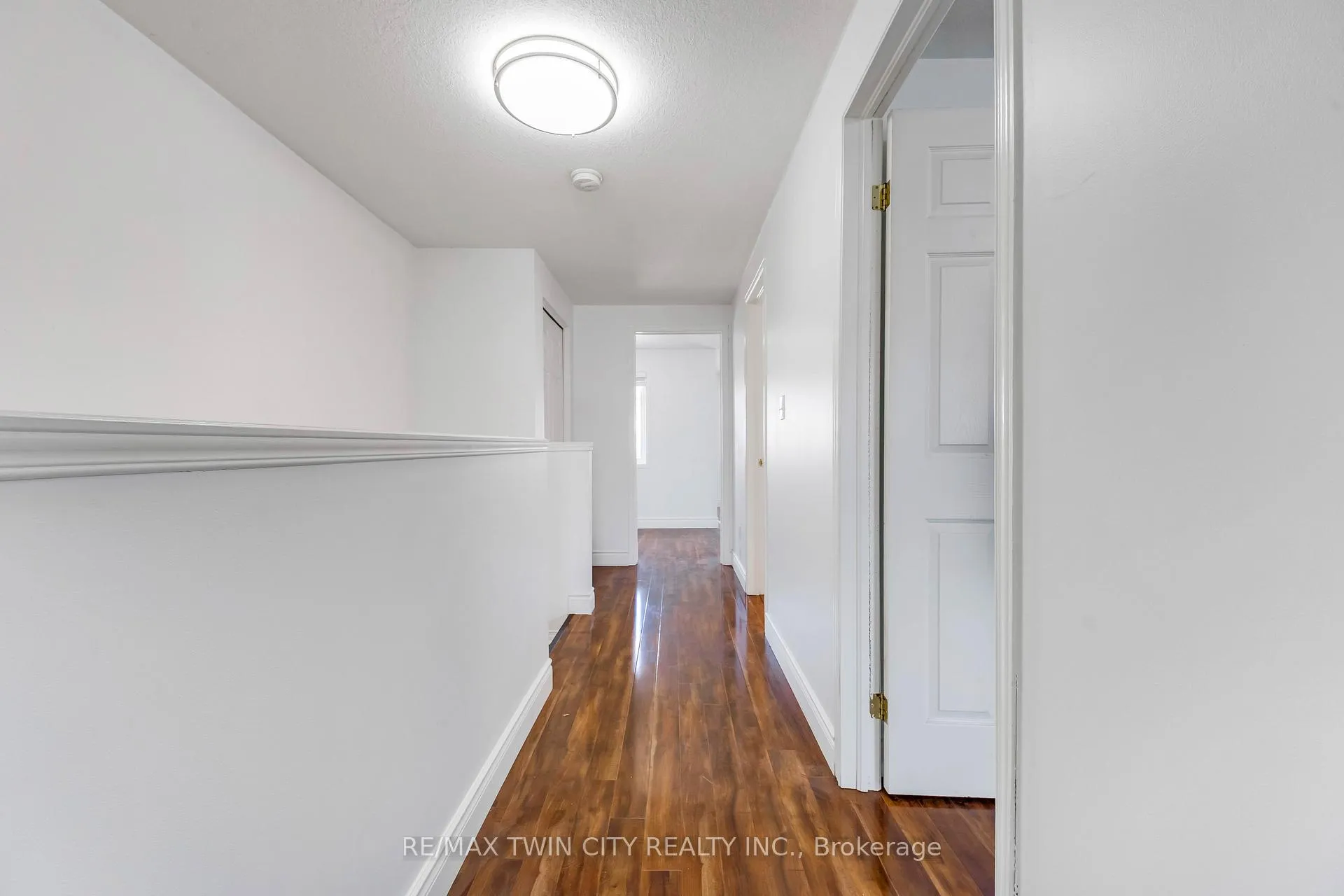 Photo 14 of 90 Donnenwerth Drive, Kitchener — HOMEH