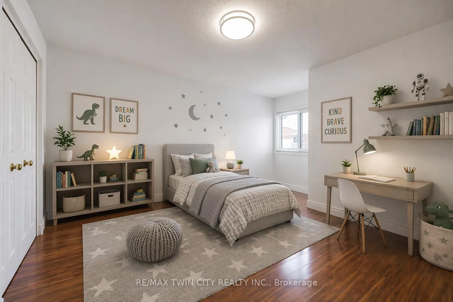 Photo 18 of 90 Donnenwerth Drive, Kitchener — HOMEH
