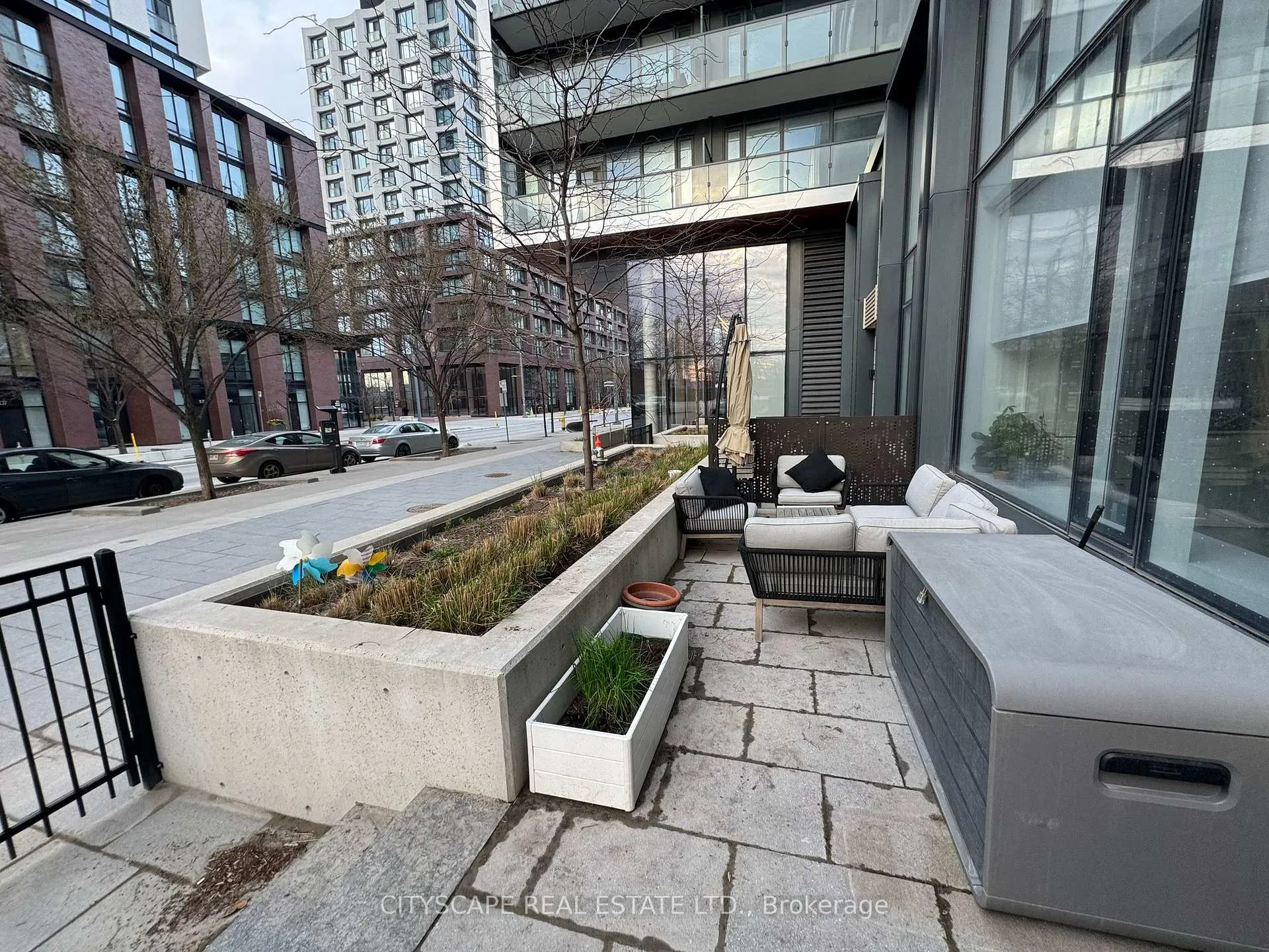 Photo 3 of Unit S122, 180 Mill Street, Toronto, Waterfront Communities — HOMEH