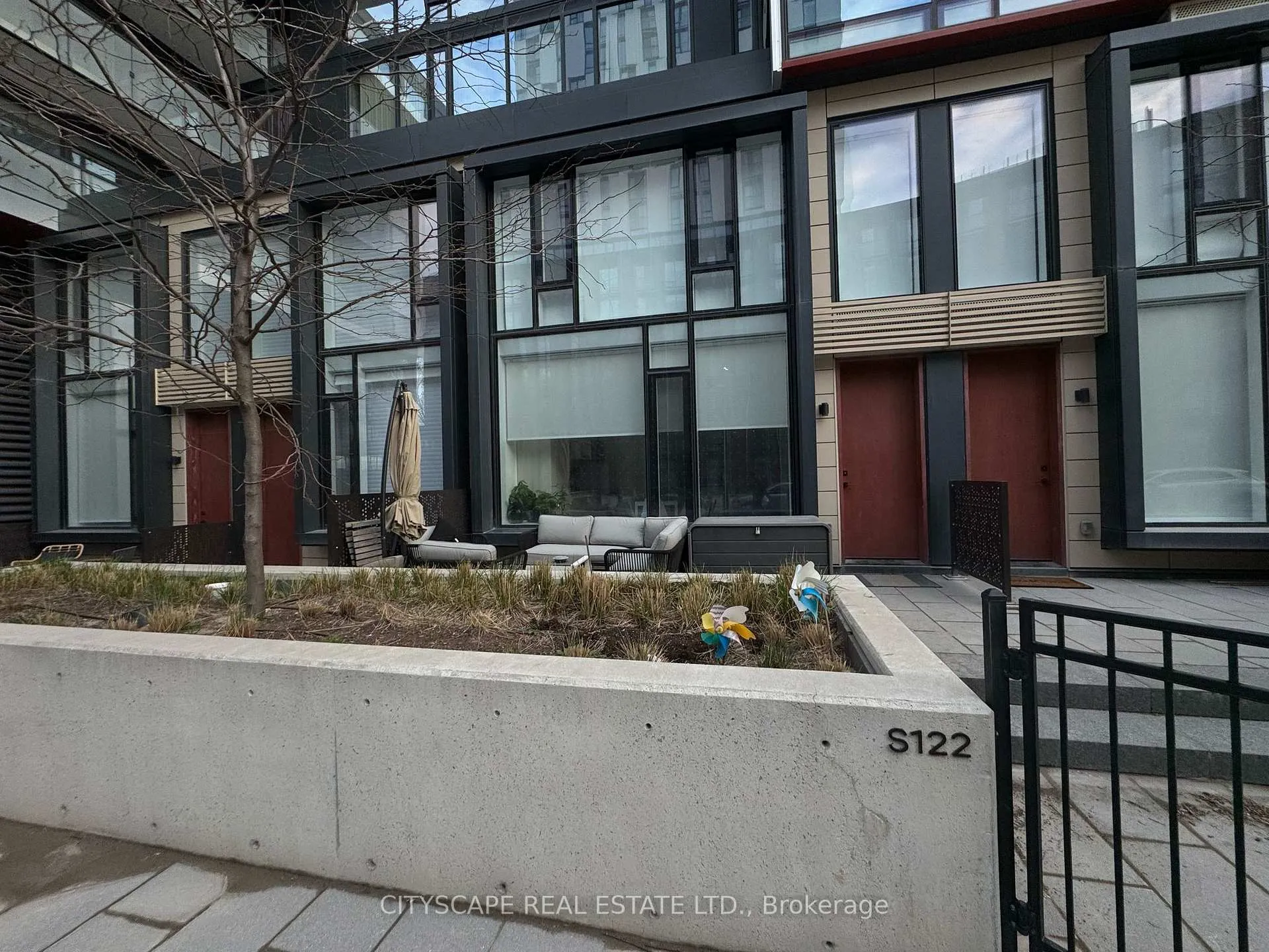 Photo 6 of Unit S122, 180 Mill Street, Toronto, Waterfront Communities — HOMEH