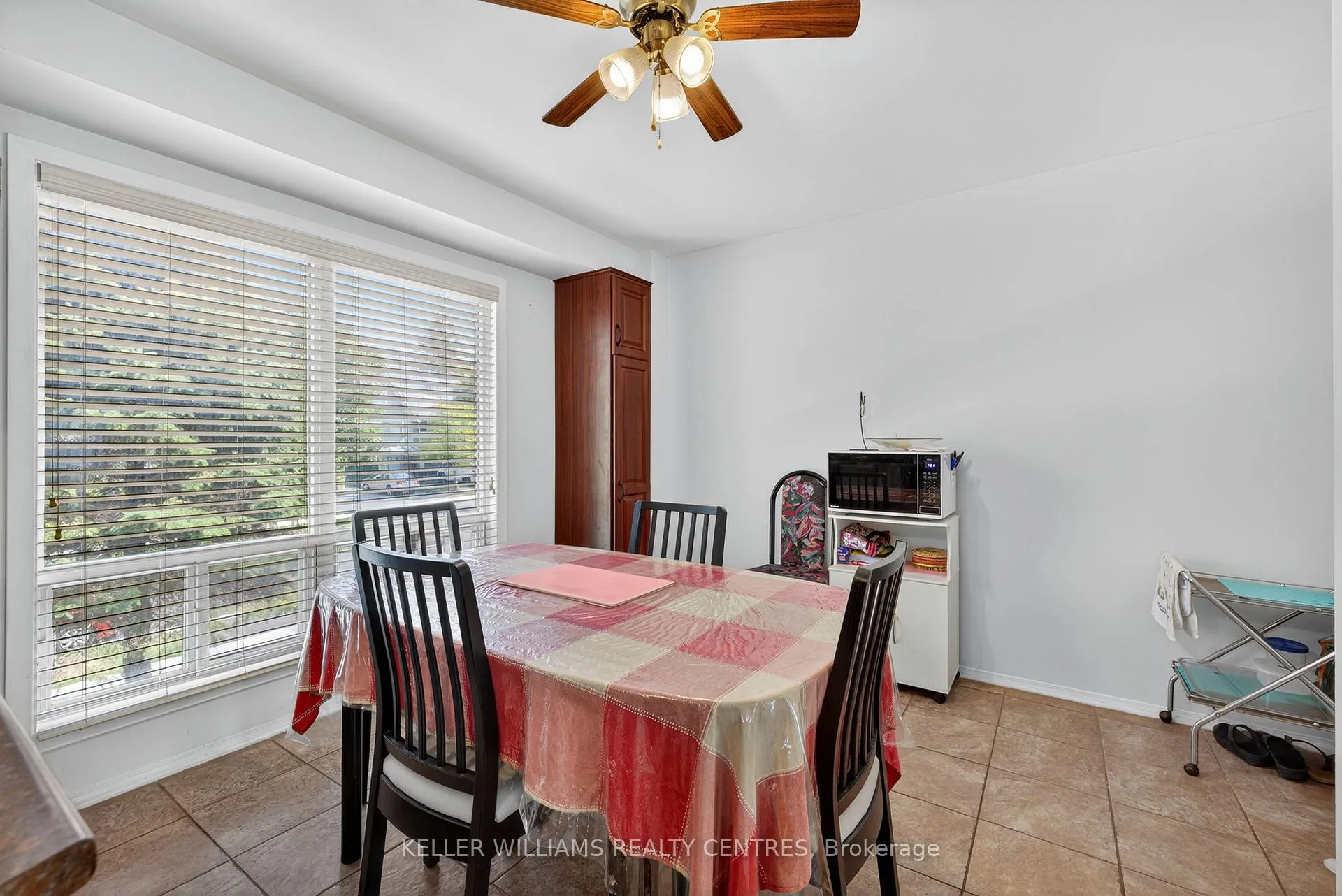 Photo 30 of 100 Poplar Crescent, Aurora, Aurora Highlands — HOMEH