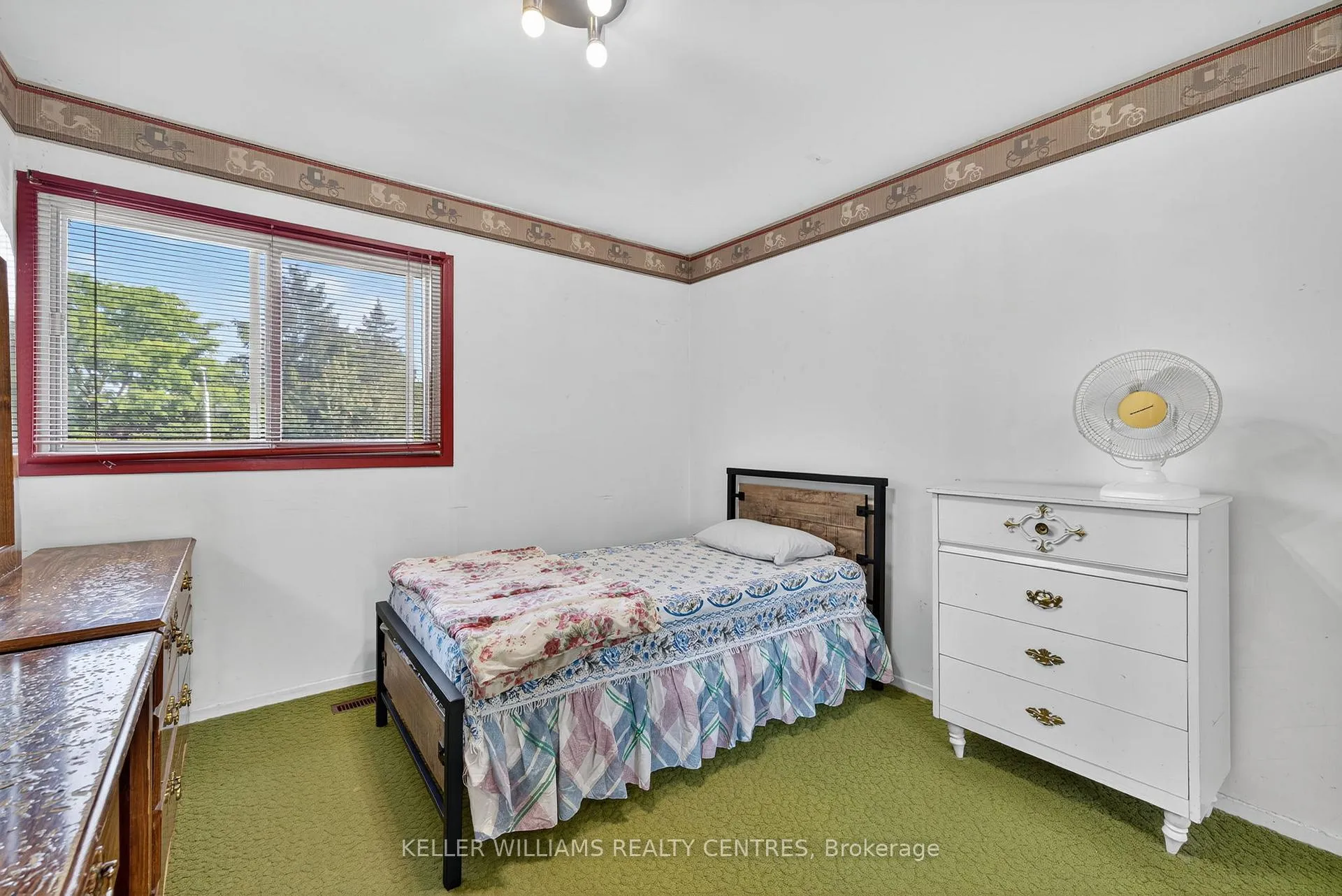 Photo 33 of 100 Poplar Crescent, Aurora, Aurora Highlands — HOMEH