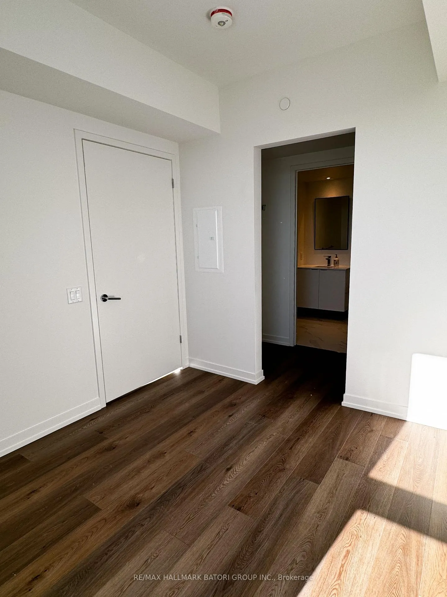 Photo 7 of Unit 608, 863 St. Clair Avenue W, Toronto, Wychwood — HOMEH