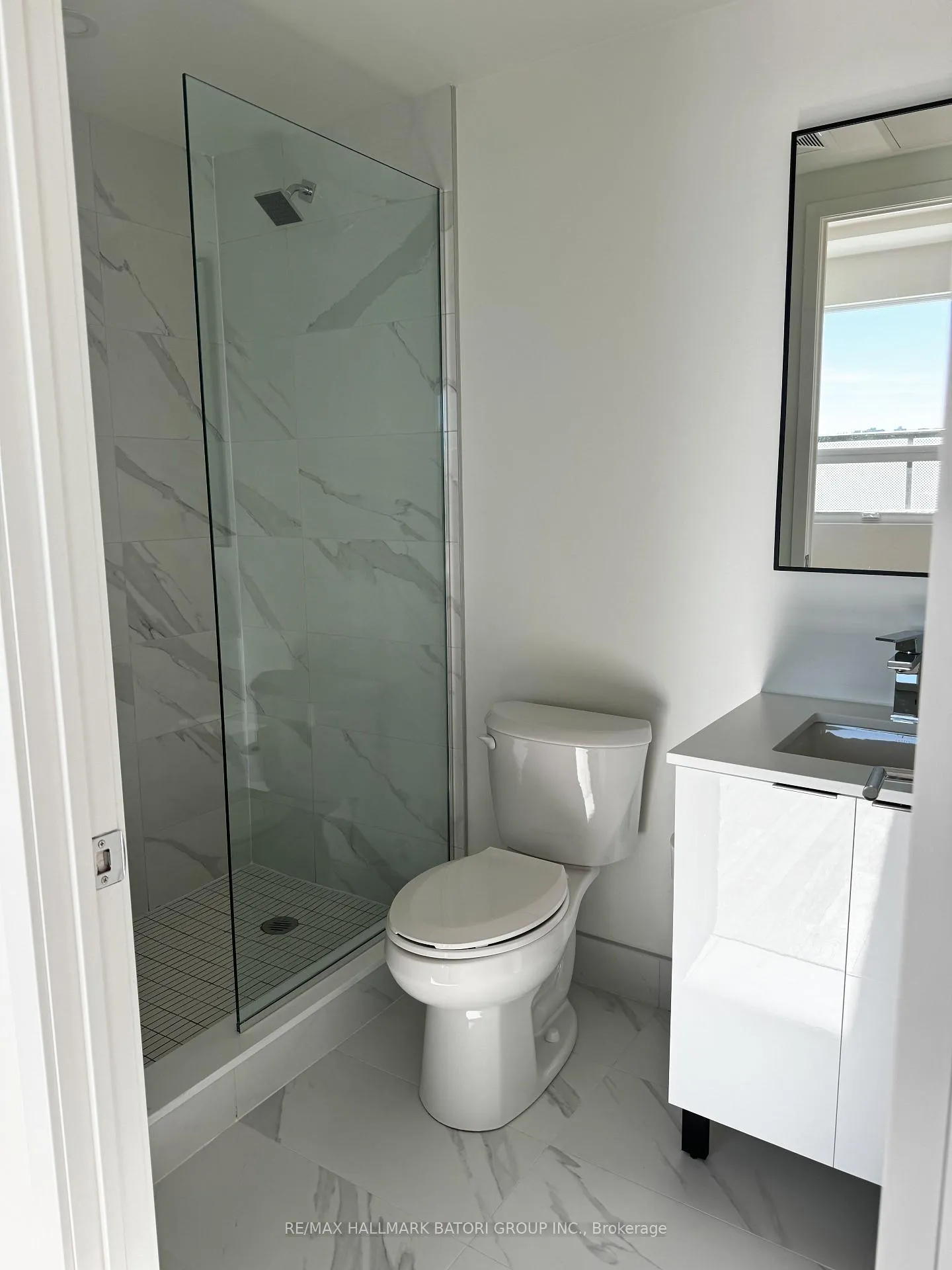 Photo 12 of Unit 608, 863 St. Clair Avenue W, Toronto, Wychwood — HOMEH