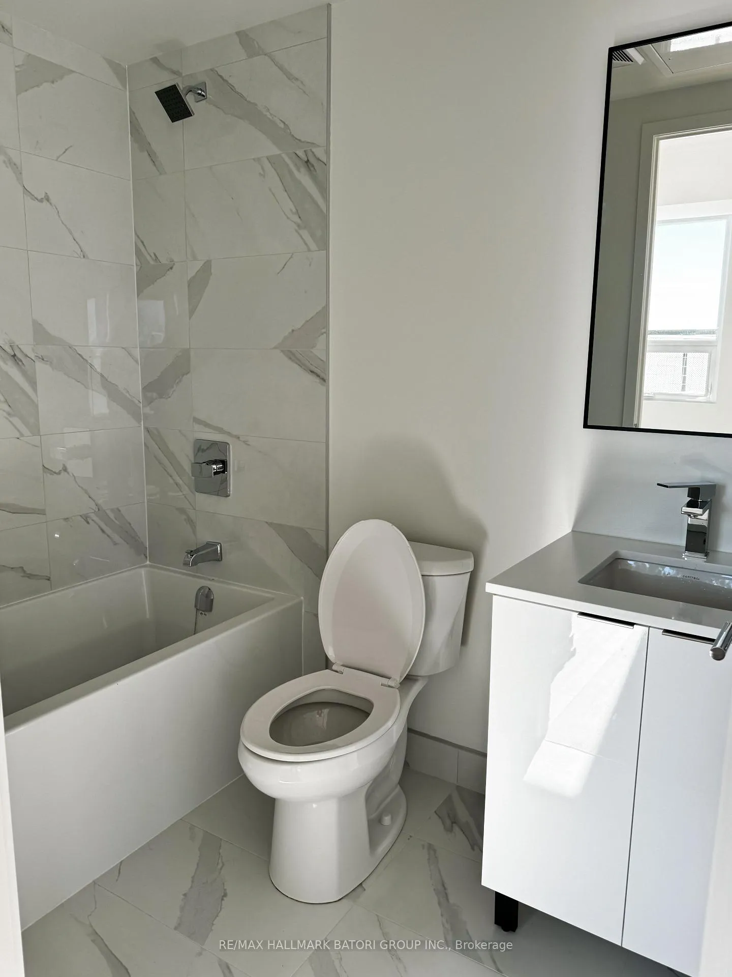 Photo 13 of Unit 608, 863 St. Clair Avenue W, Toronto, Wychwood — HOMEH