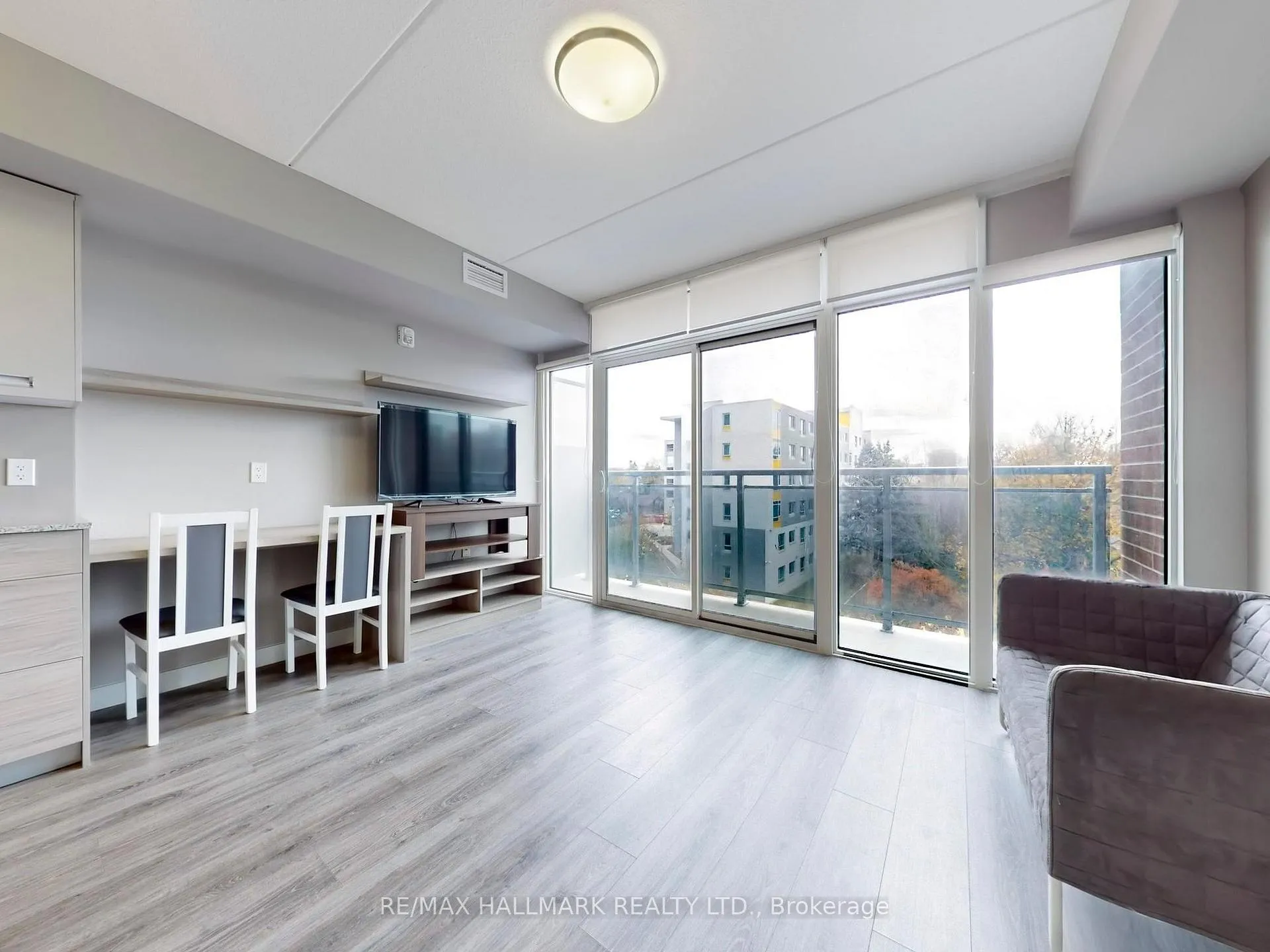 Photo 8 of Unit 430, 308 Lester Street, Waterloo — HOMEH