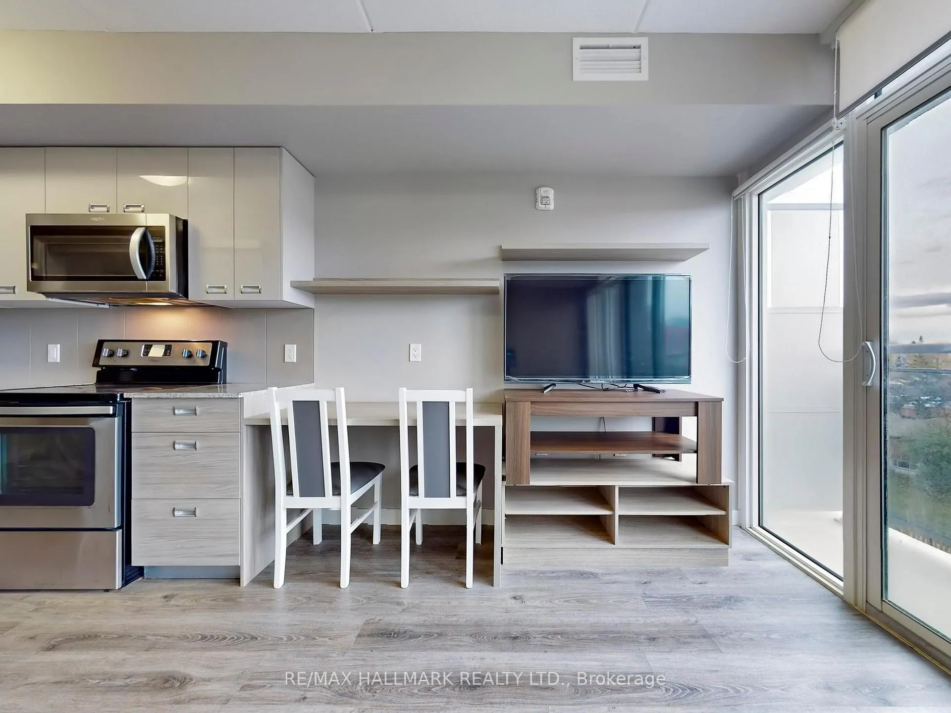 Photo 13 of Unit 430, 308 Lester Street, Waterloo — HOMEH