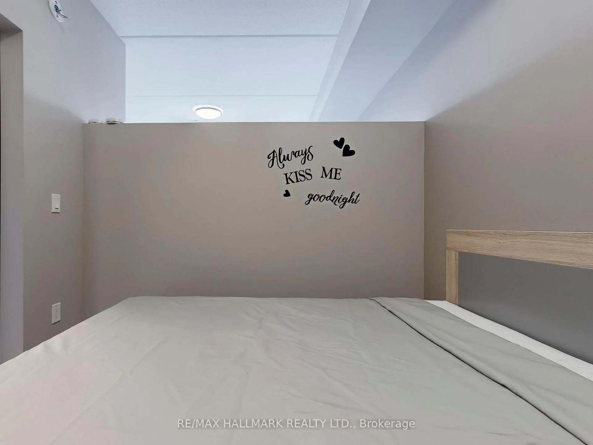Photo 19 of Unit 430, 308 Lester Street, Waterloo — HOMEH